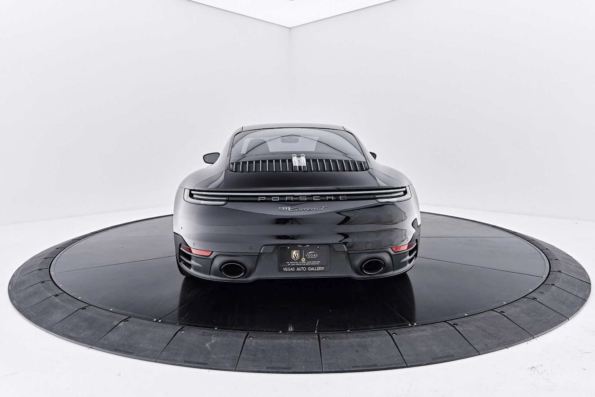 mph011_4003444125_Used_2024_Porsche_911_Carrera_T_1790639710_0eaf7a2e11