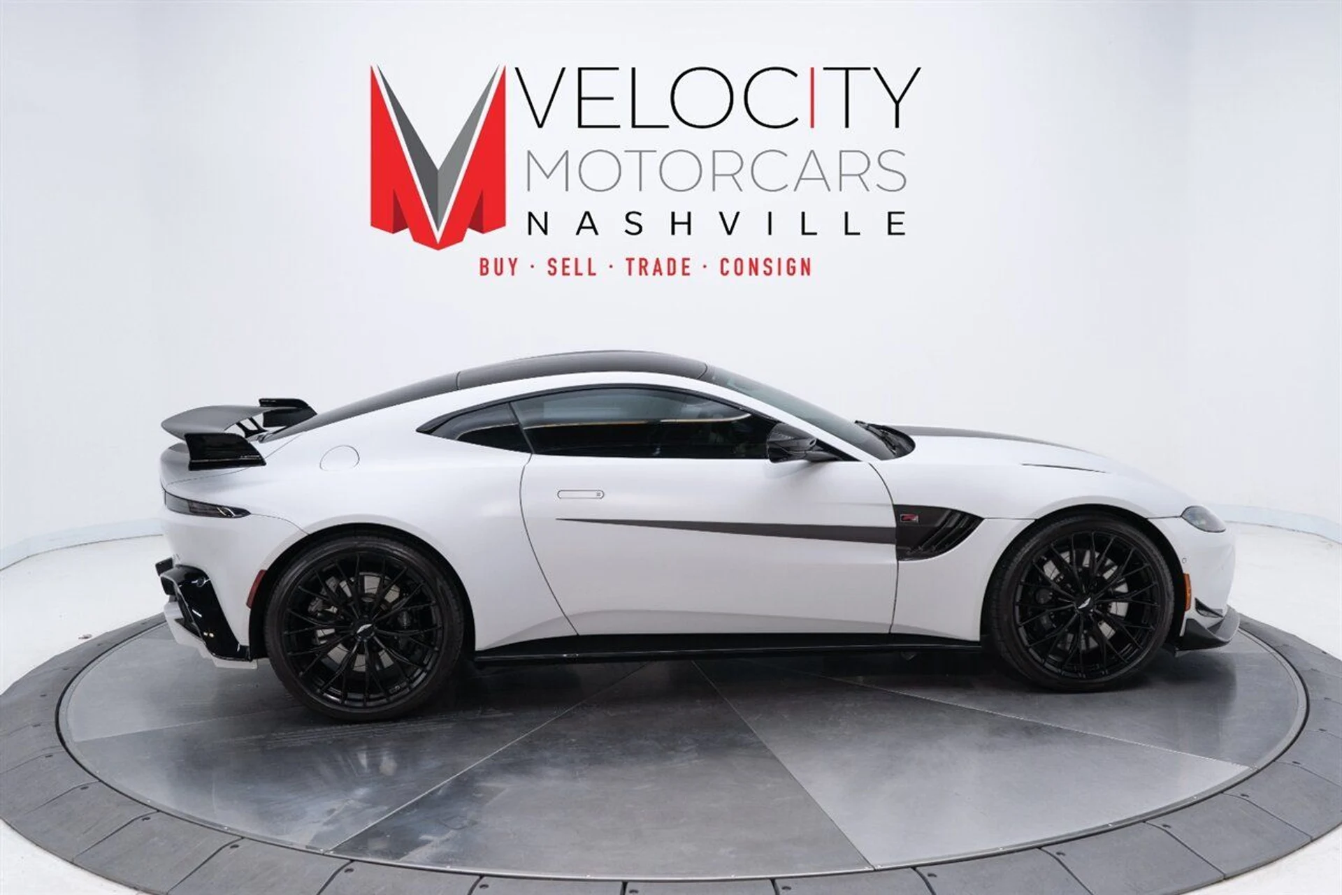 mph011_4007559797_3b54687309_1280_fc0486fb8f