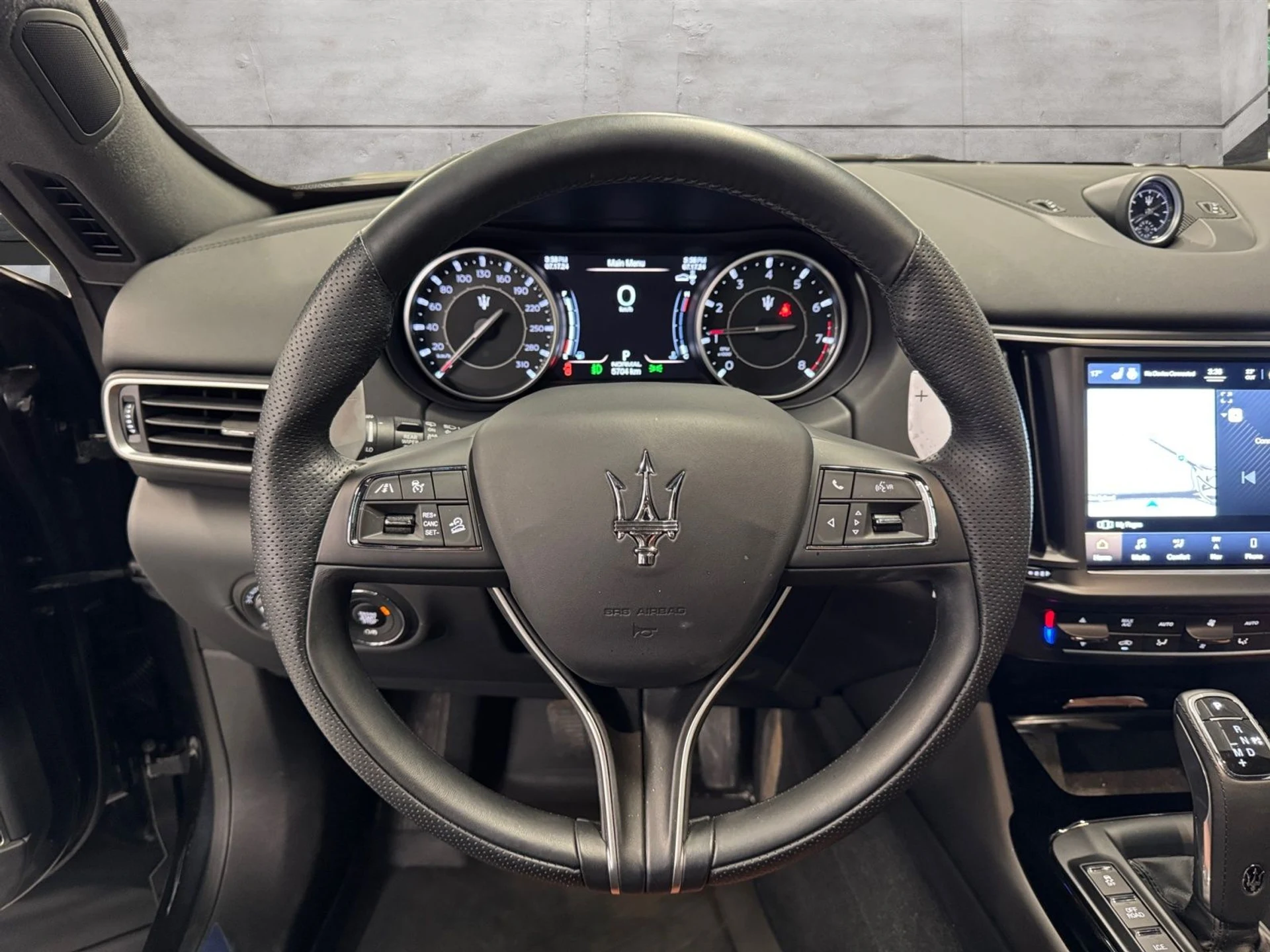 mph011_4008574567_cb0b5704_8268_4417_9474_68a81003d174_000617eda8