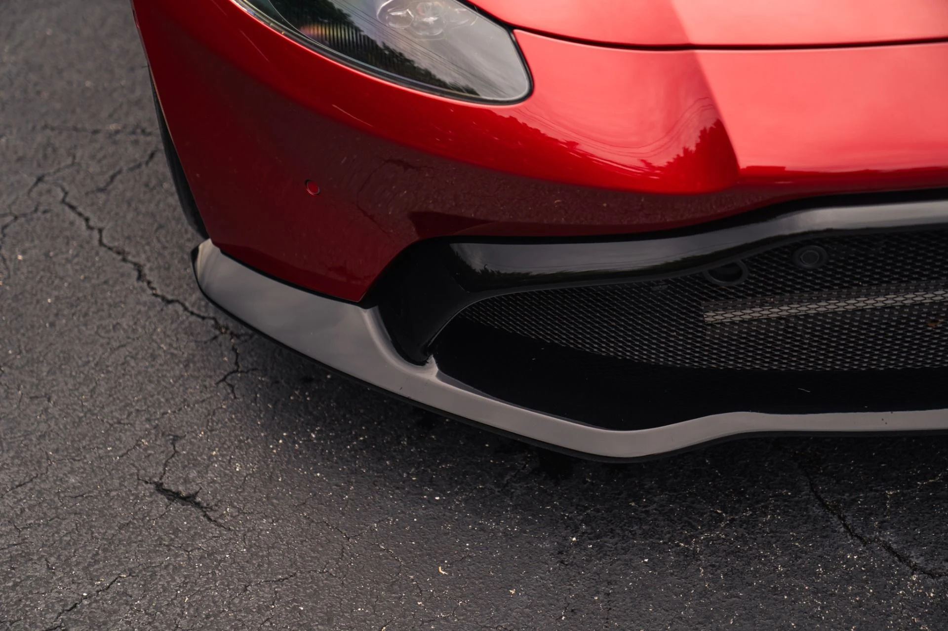 mph011_4014174727_Used_2019_Aston_Martin_Vantage_Painted_Hyper_Red_1790717746_f7838c879f