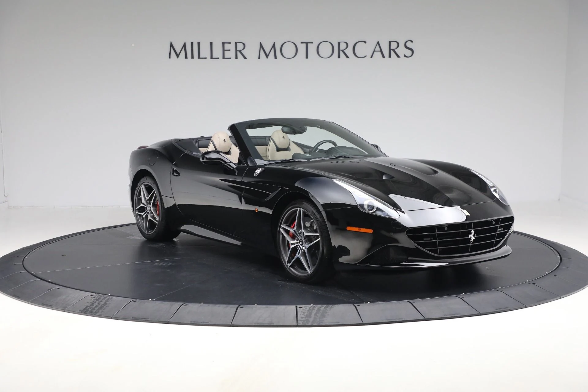 mph011_4017917130_Used_2016_Ferrari_California_T_1749504250_c6a43393eb