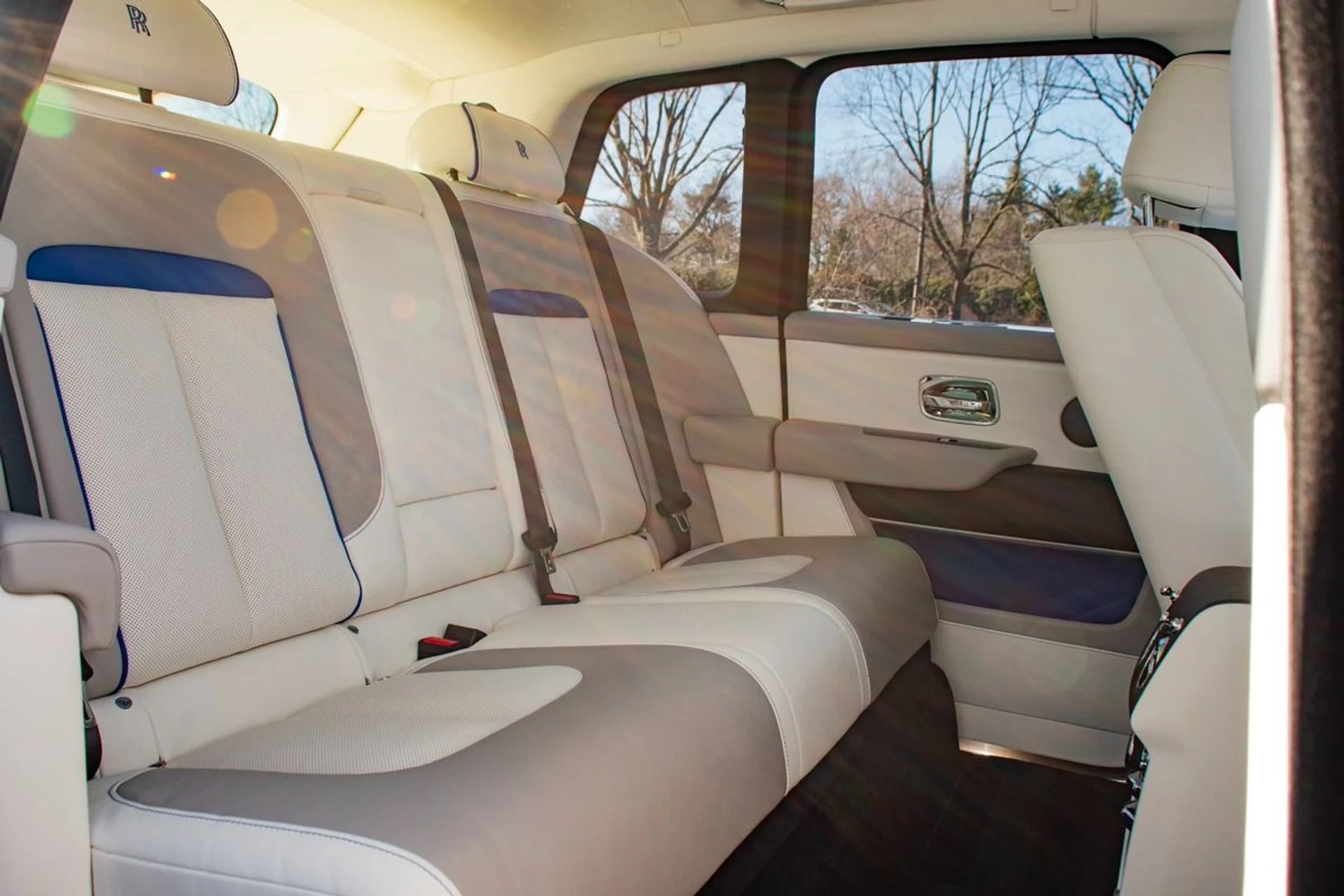 mph011_4018330964_Used_2024_Rolls_Royce_Cullinan_1710340759_f424135339
