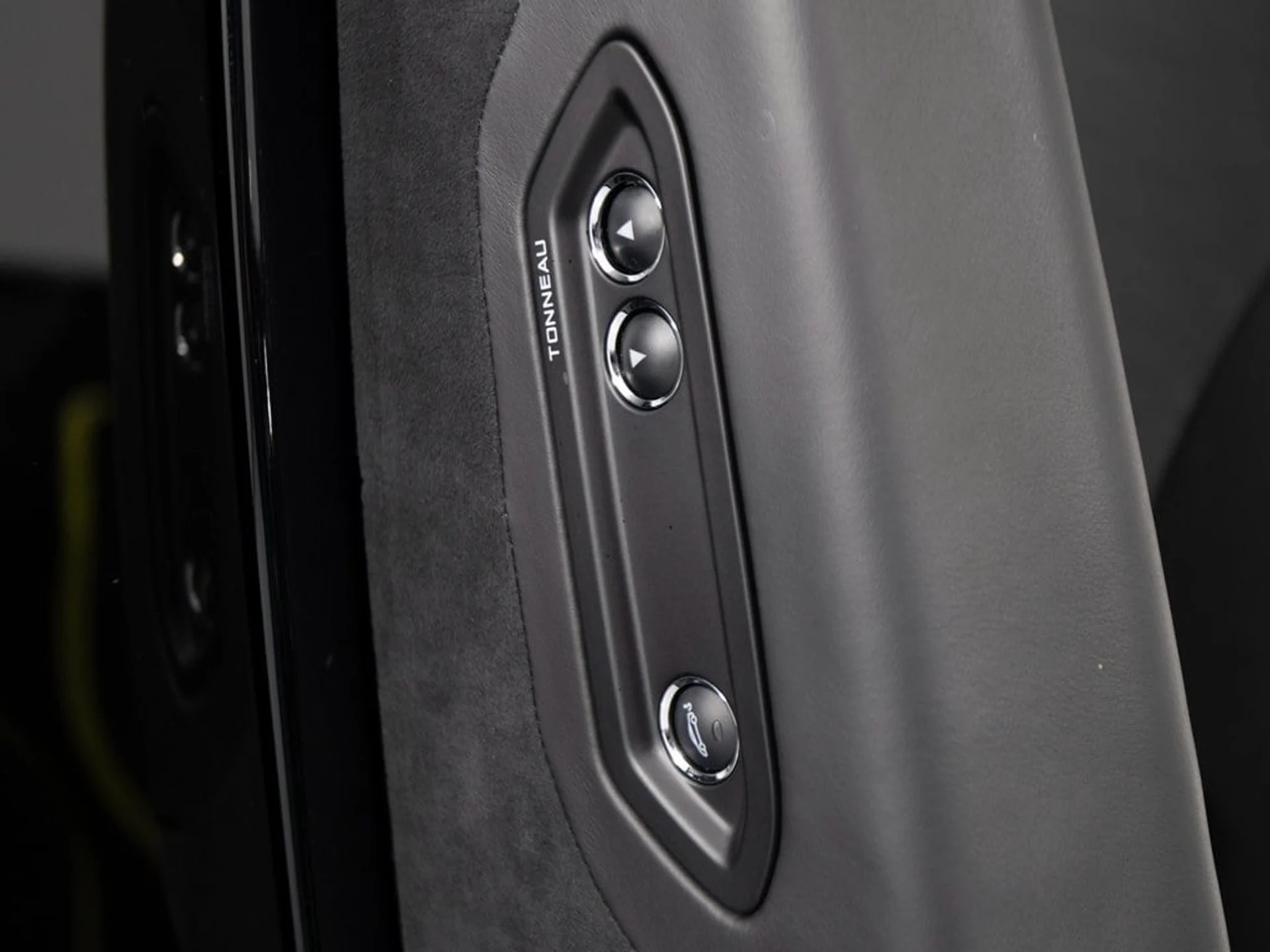 mph011_4018683343_dc5e8e382eff87c9128ae895fe16cb81x_8e0193b944