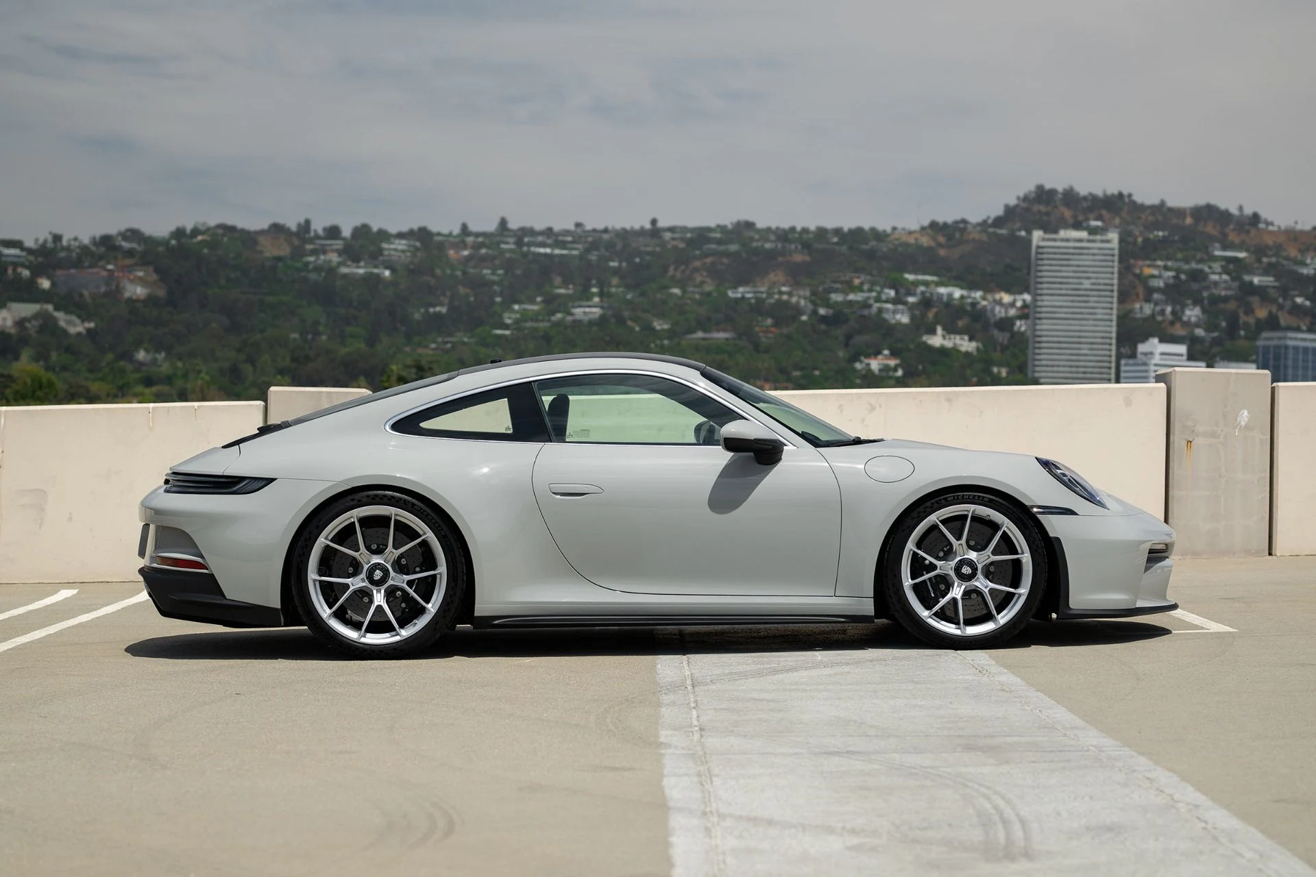mph011_4020414195_Used_2022_Porsche_911_GT_3_Touring_1788909258_f0529f46ac
