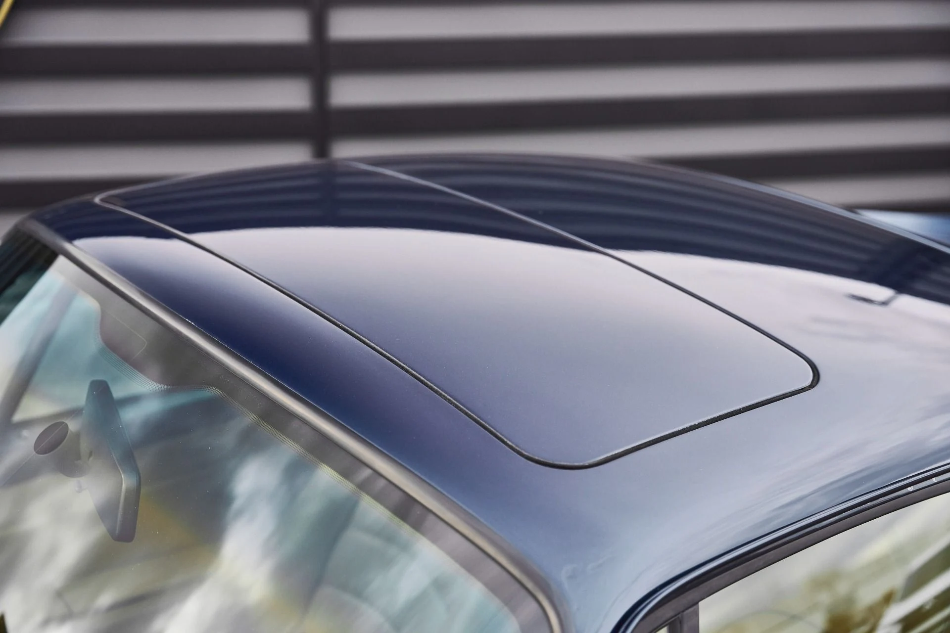 mph011_4023937214_Used_1997_Porsche_911_Turbo_1770864789_7619a08dda