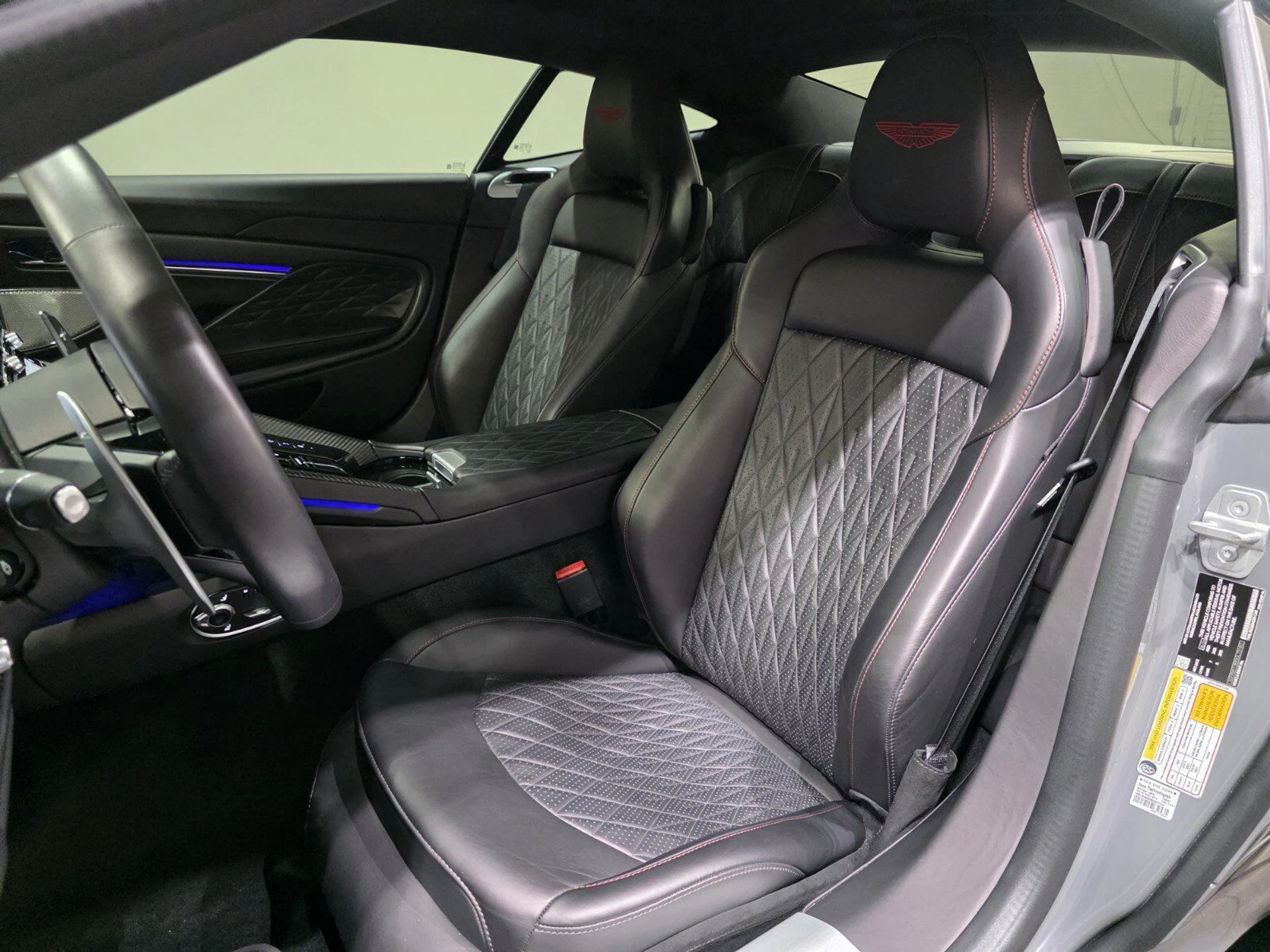 mph011_4024546956_572e0de38406287ba5def6331ff08f78_e4c02f018f