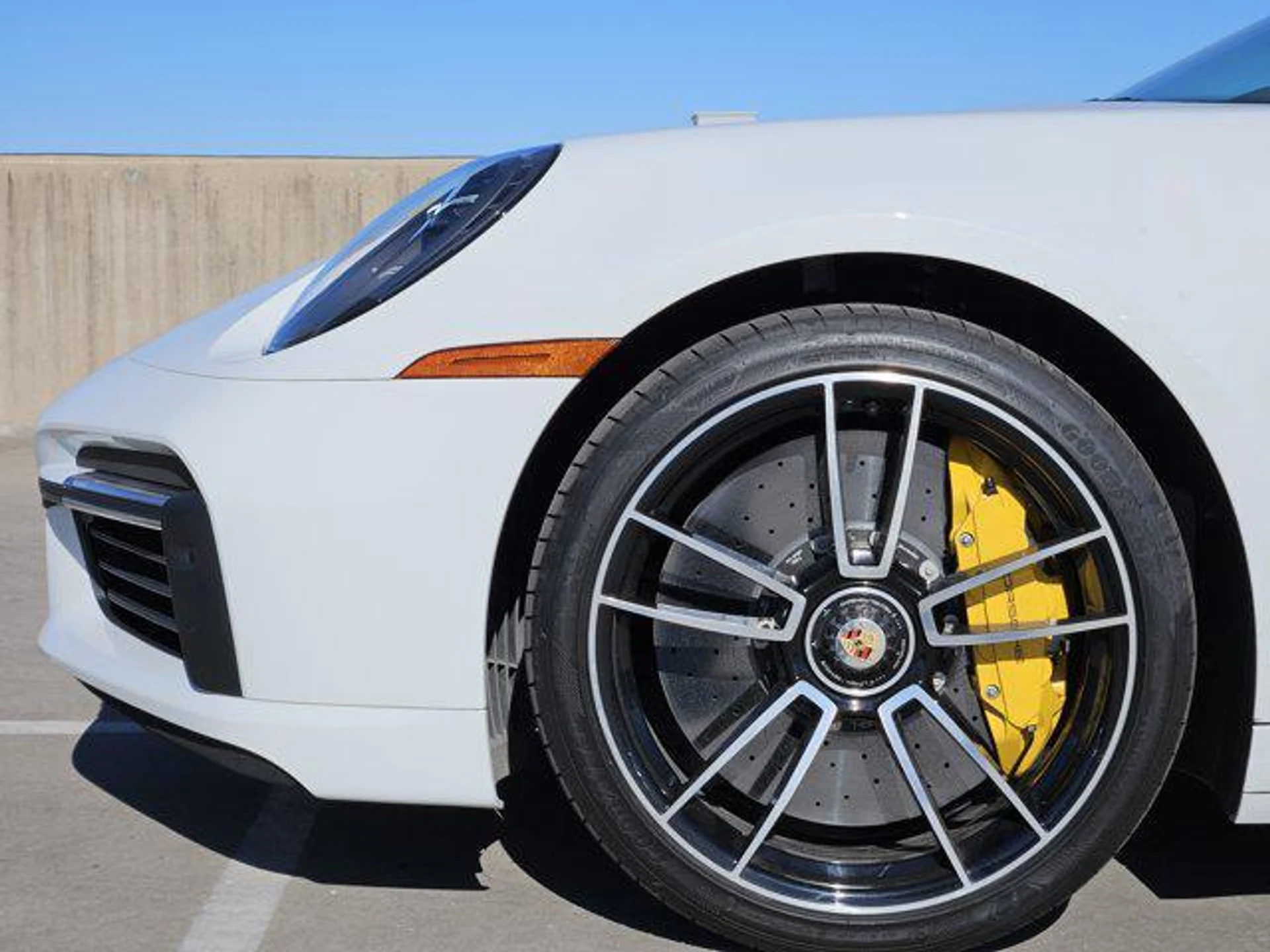 mph011_4024717521_8_Q9fj8_FA_9o0jb_N_pl_Fxwk55_VKPA_e1c6ffcea2