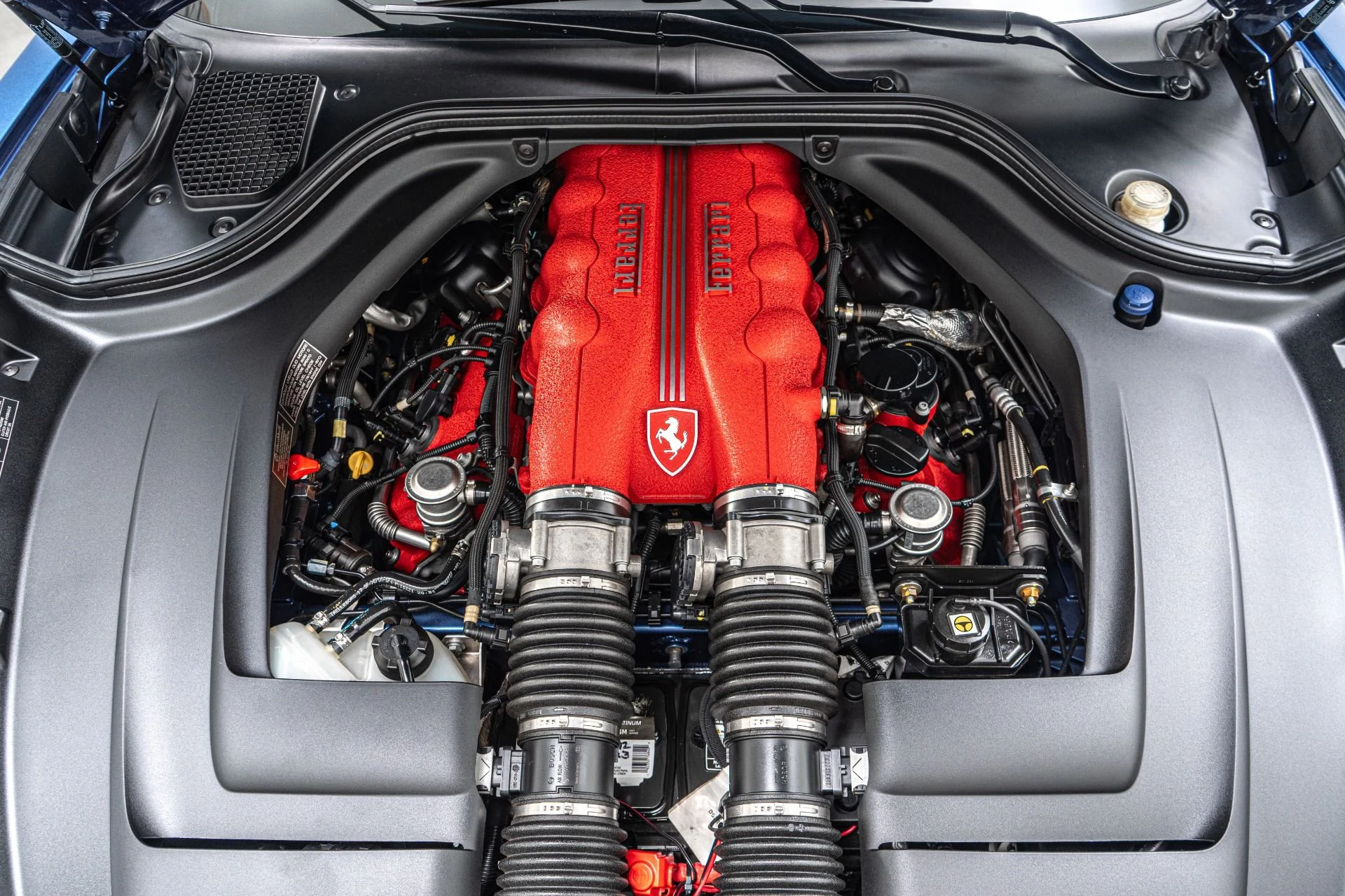 mph011_4026343433_Used_2010_Ferrari_California_1774646795_df7e6acd80