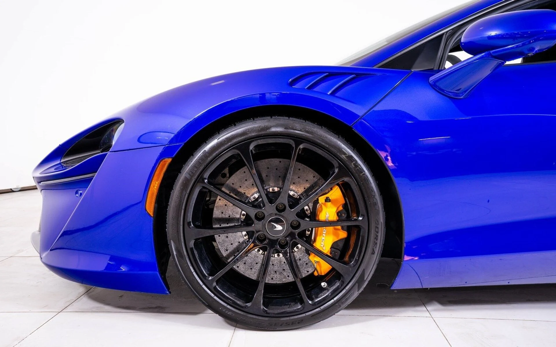 mph011_403407326_2704cd526d3816f3a80cac6a2bc015ecx_35929e1cb9