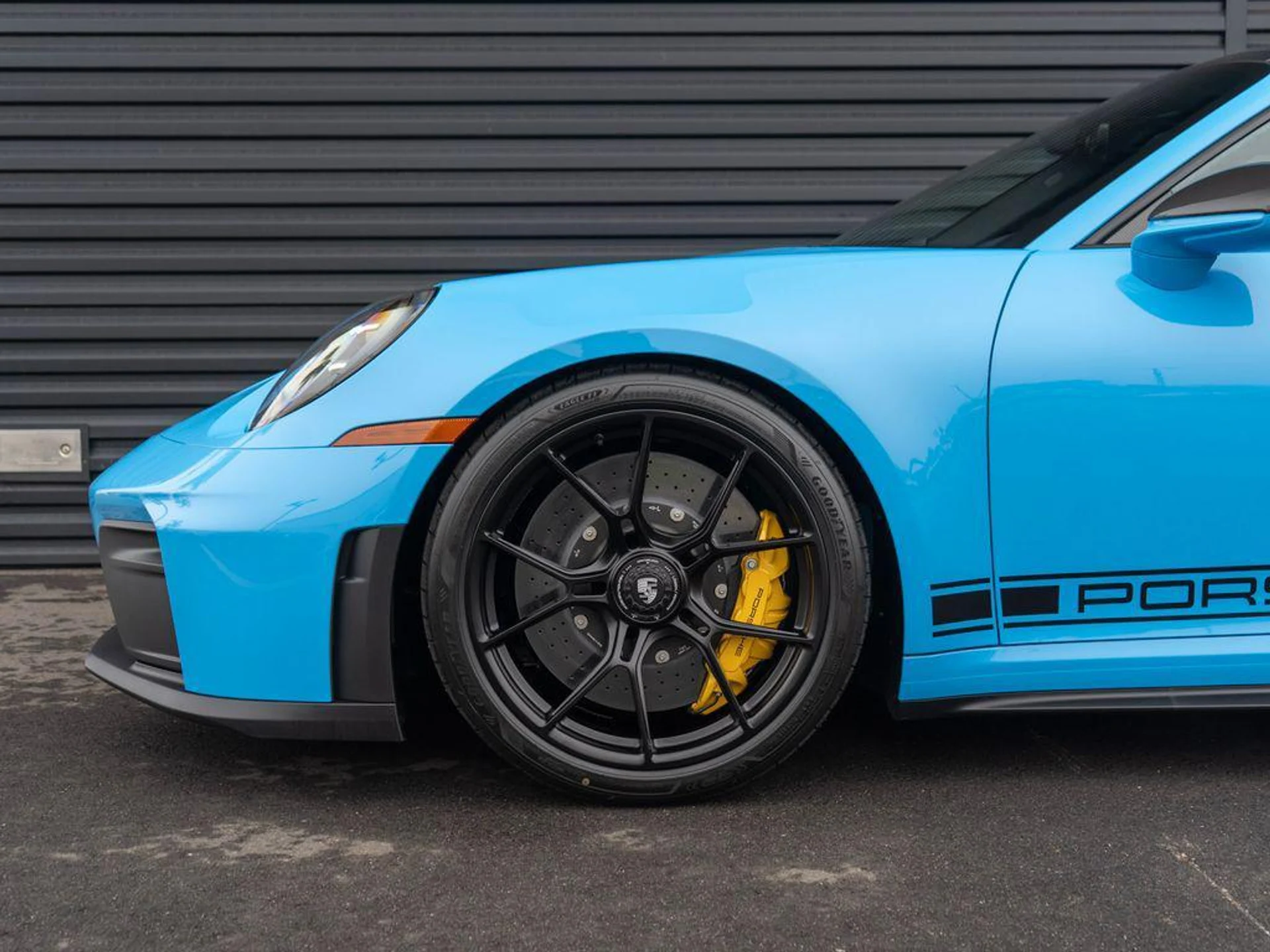 mph011_4037299762_ny0_N0_L_Dm_Bm_Y_Feegzq_Nn_Hkl_Lrfg_84a1444a78