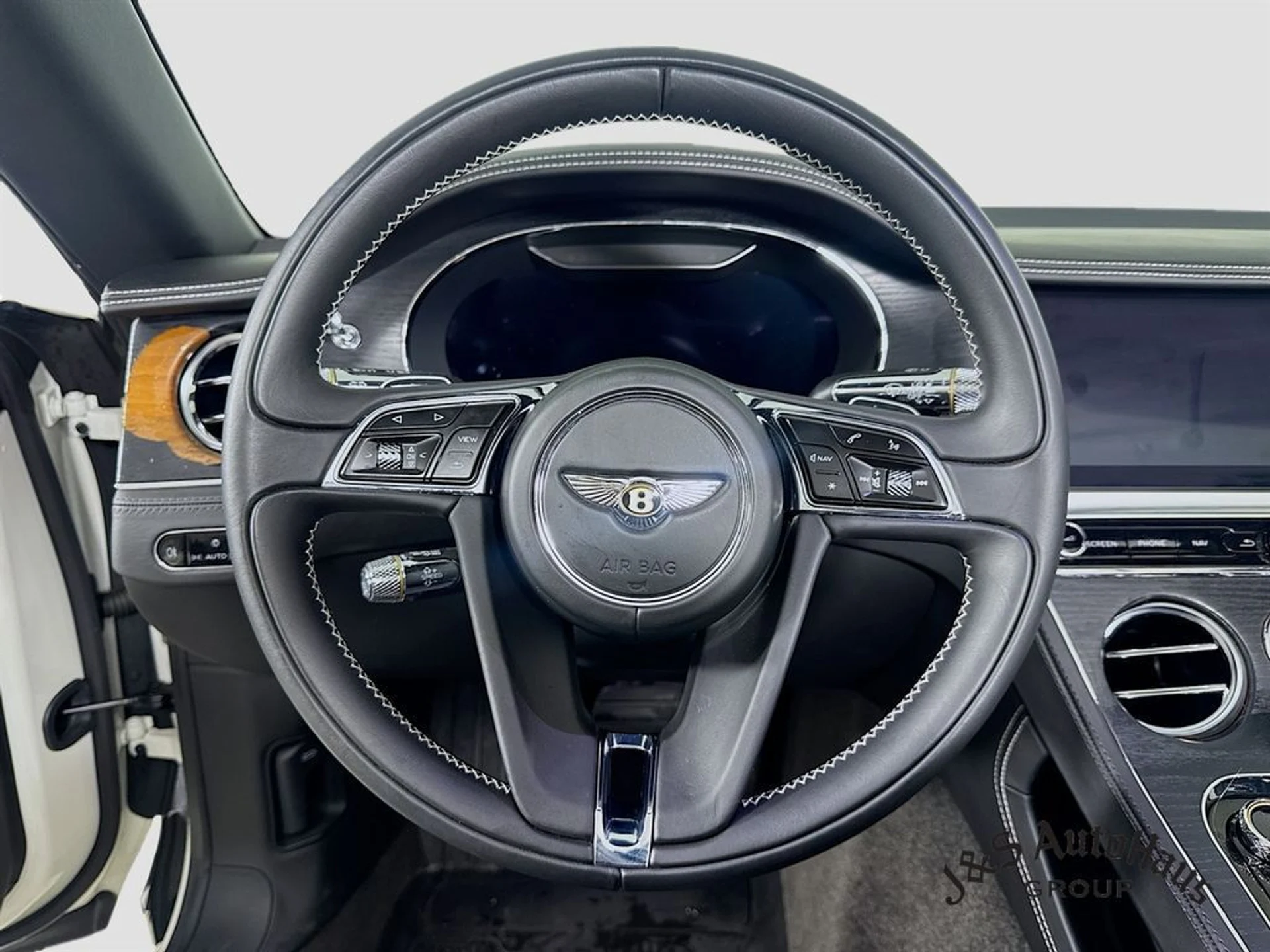 mph011_4037689241_x2havnec9jkphtnf17sqnufdcolv_a016a5967d