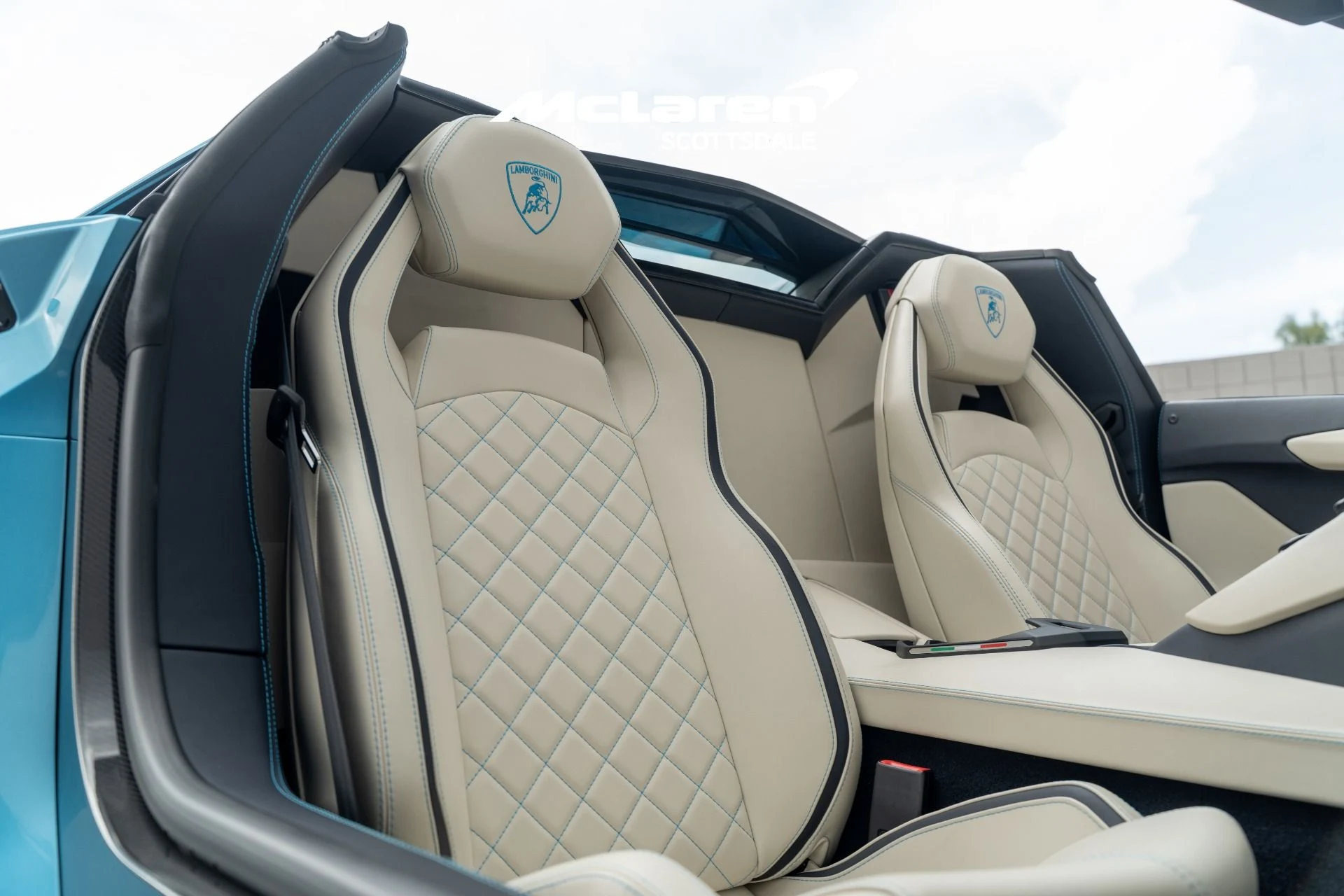 mph011_4051710620_Used_2019_LAMBORGHINI_AVENTADOR_1790281306_66fbd80939