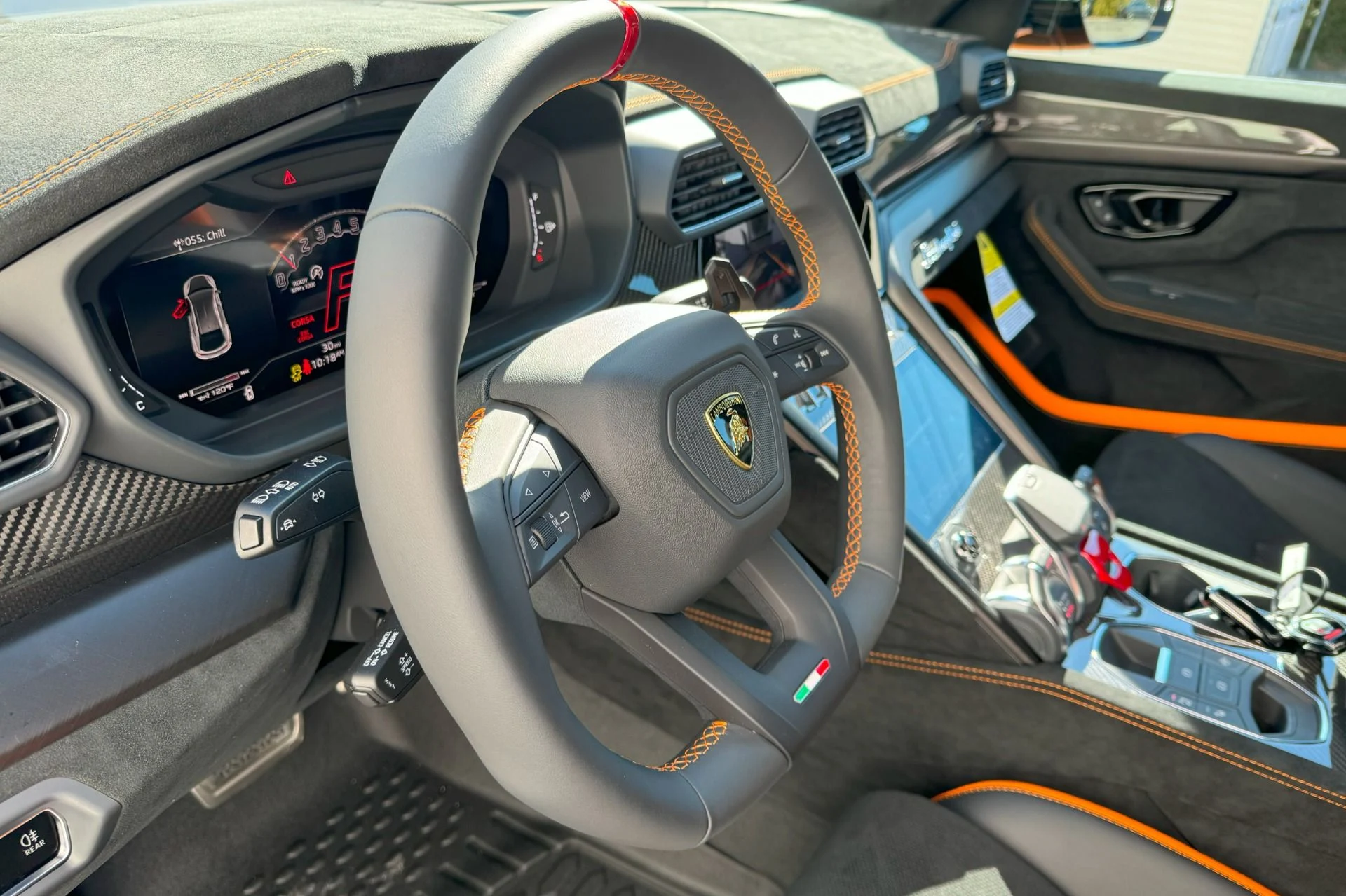 mph011_4052981315_Used_2024_Lamborghini_Urus_Performante_1741003386_018542e28c