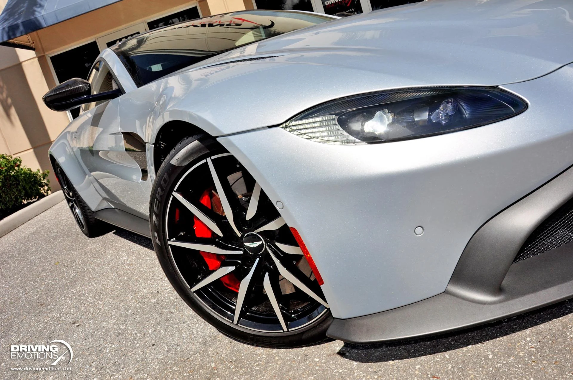 mph011_4054626080_880_p12_l_a075eb591a