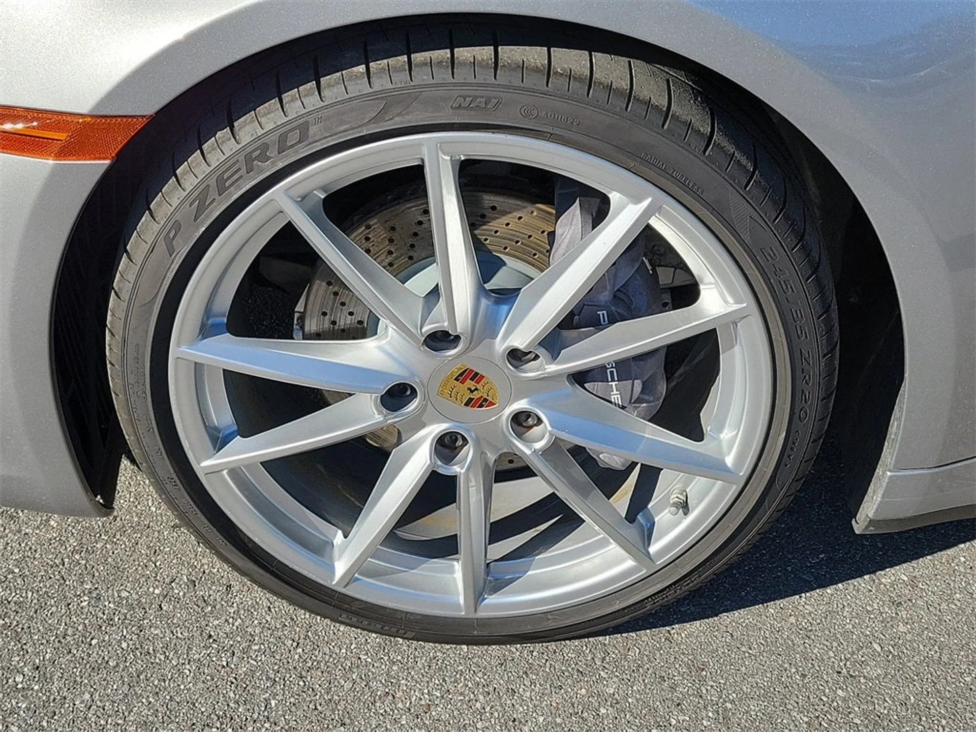 mph011_4056614034_12_62564bc397