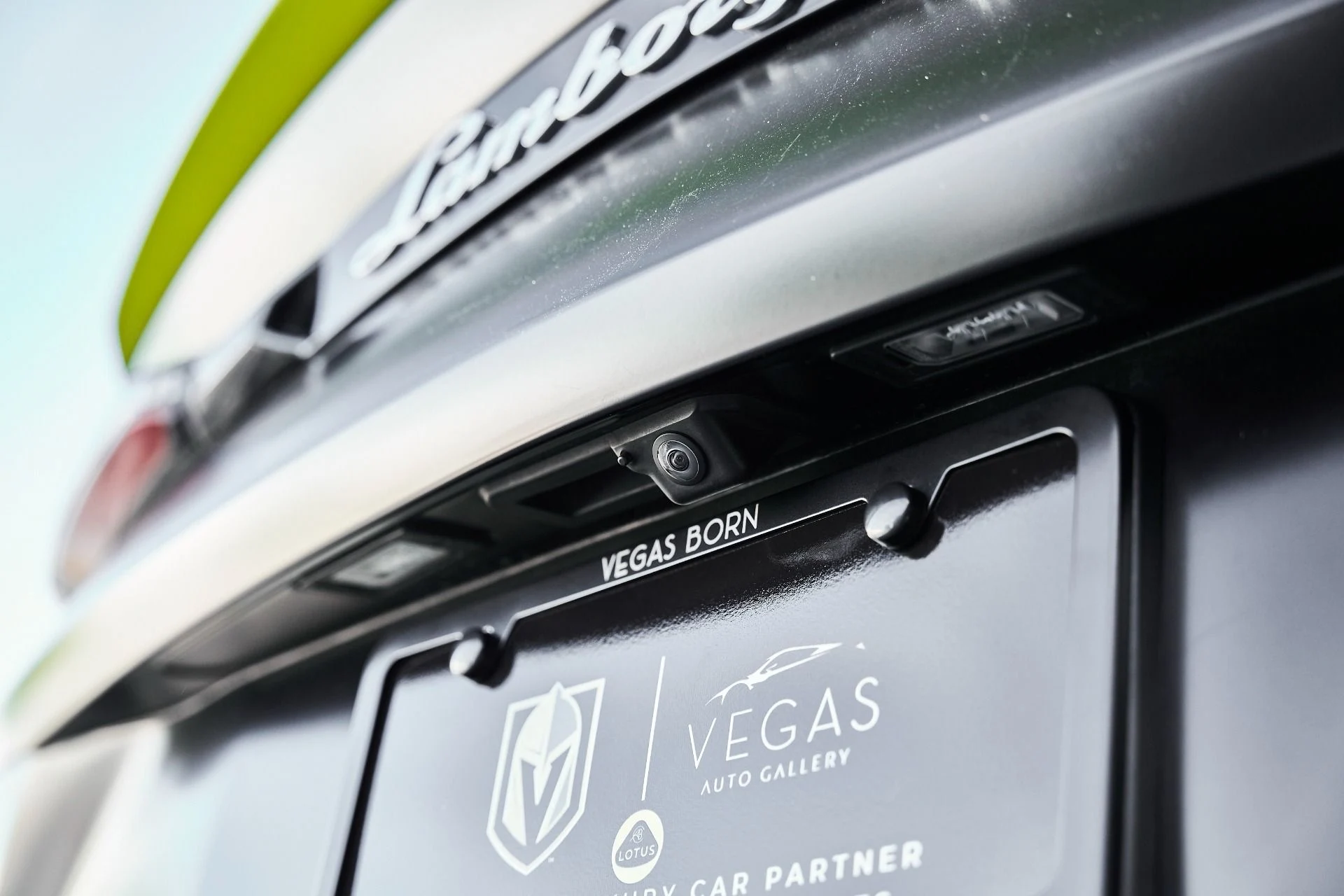 mph011_4058809560_Used_2022_Lamborghini_Urus_1774548561_d21988793b