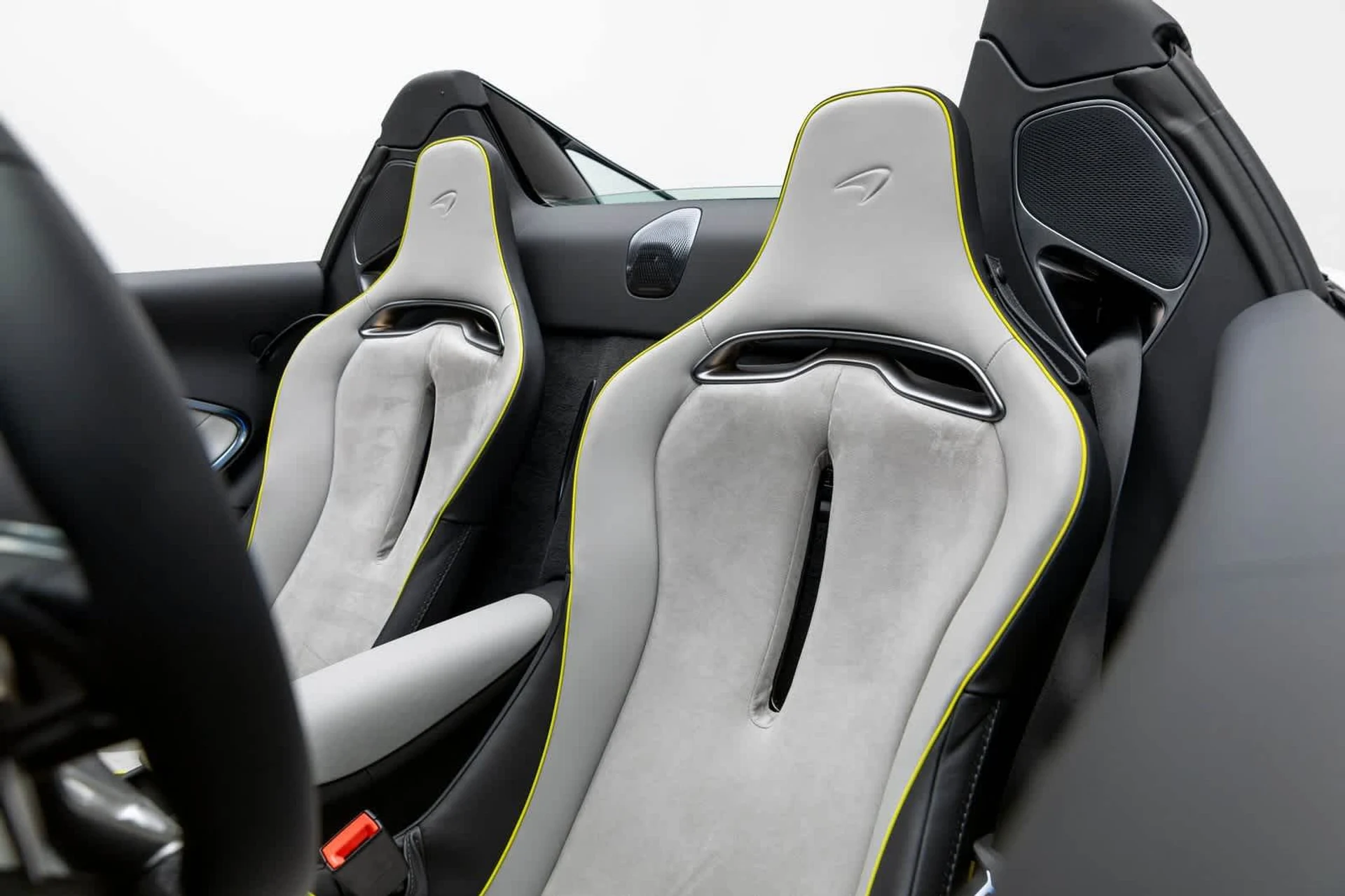 mph011_405965259_12_73f7e87c6e