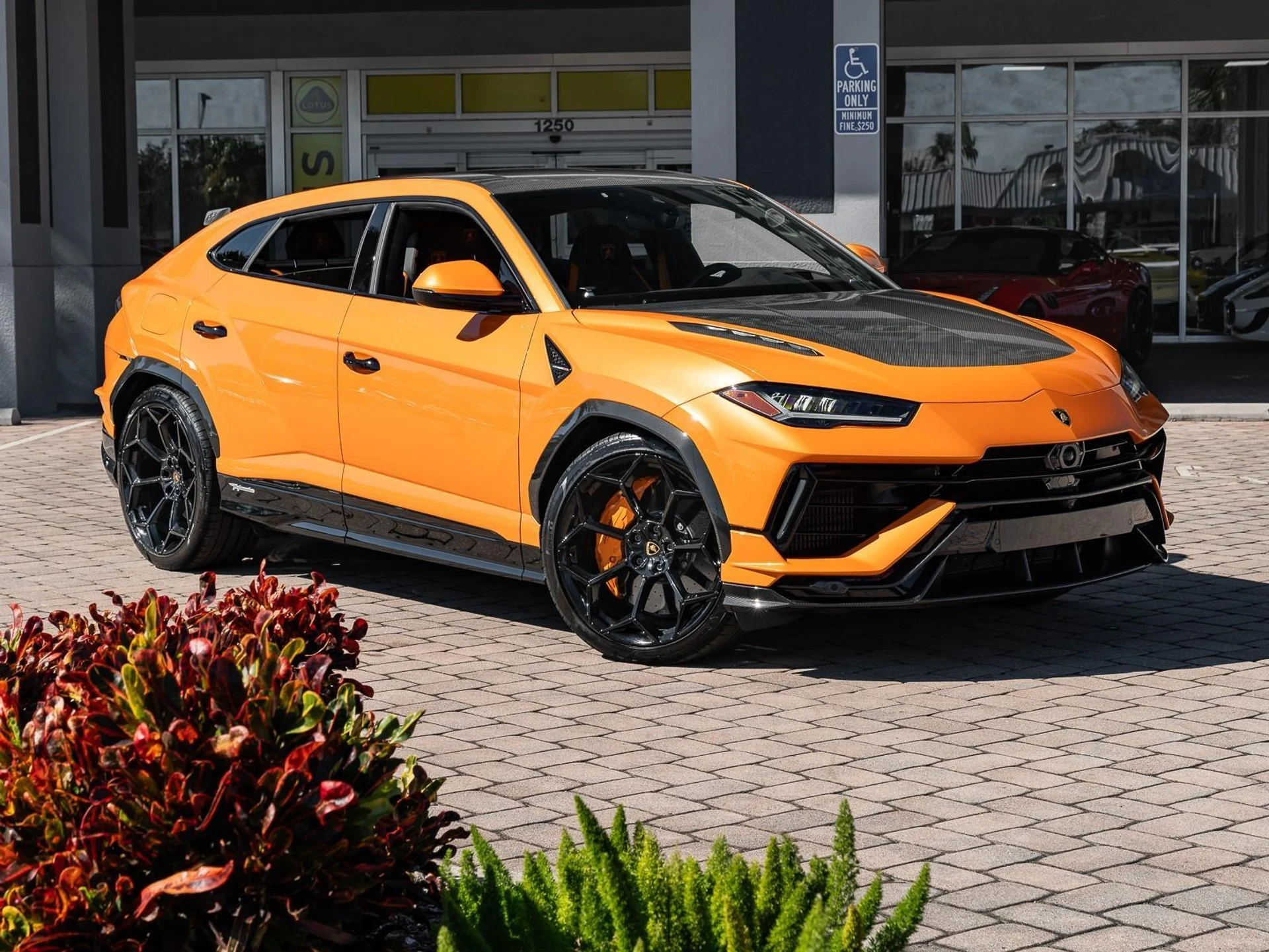 mph011_4063355209_Used_2023_Lamborghini_Urus_Performante_1769095128_f3b9453bae