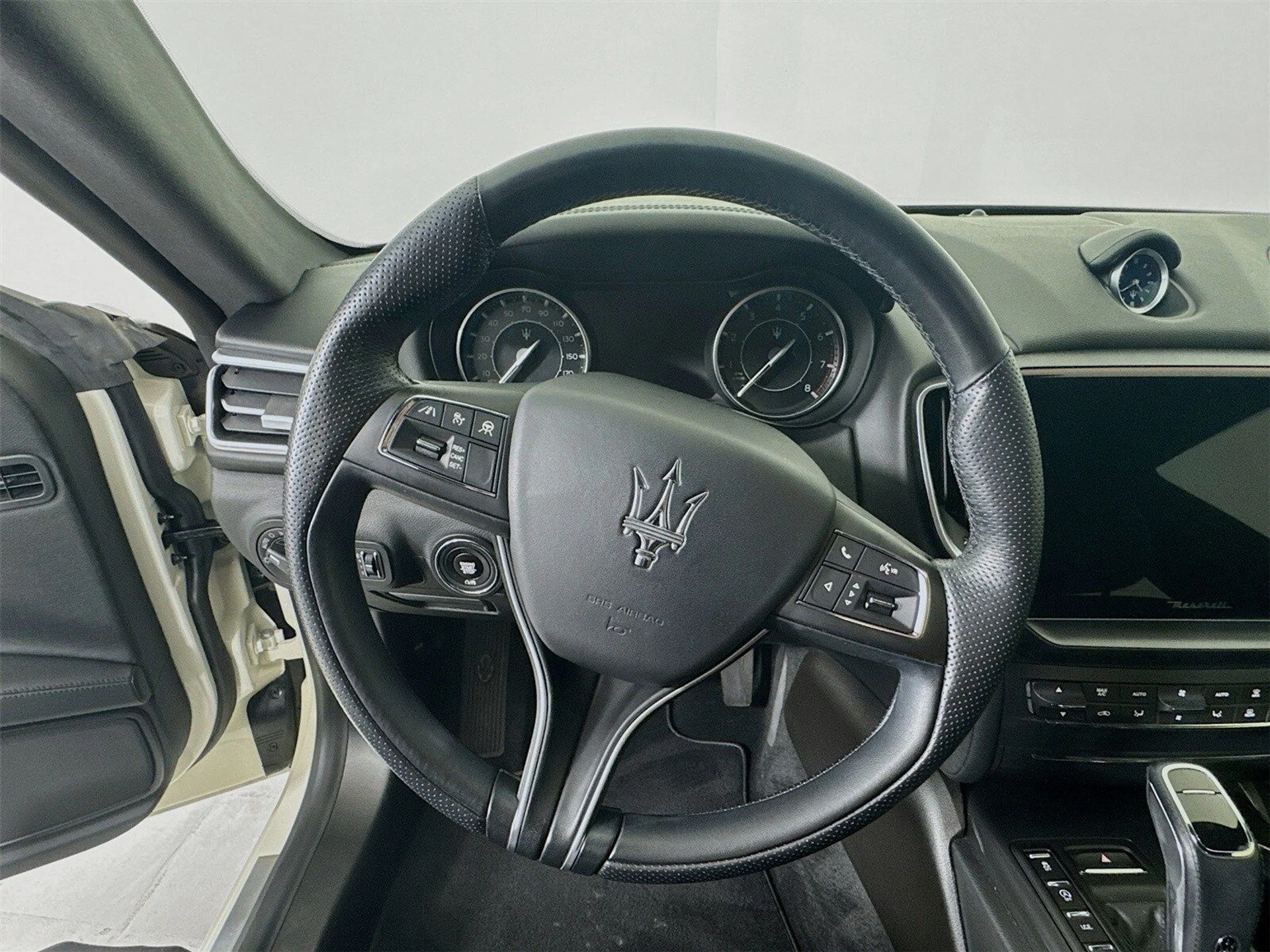 mph011_4063755996_f20b367014f4e931baf63c968dcb7eefx_88d8e85fe1