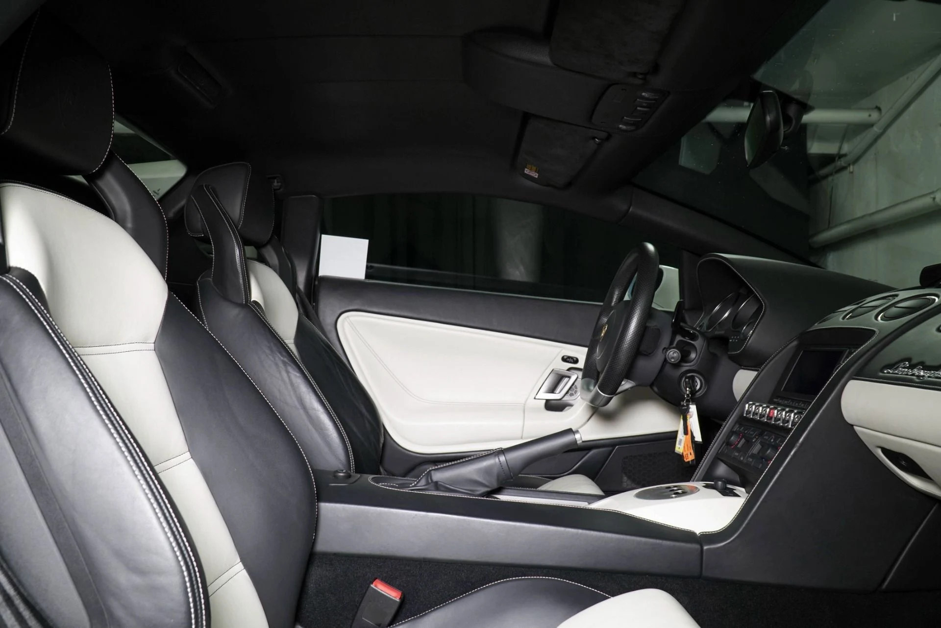 mph011_4080458040_Used_2009_Lamborghini_Gallardo_LP_560_4_1771631242_5400ab2783