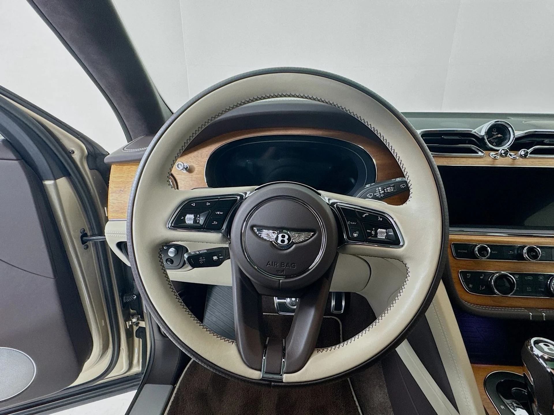 mph011_4082731638_721fa6bdd2dff406b95868859c0feb84x_0ec40ba9aa