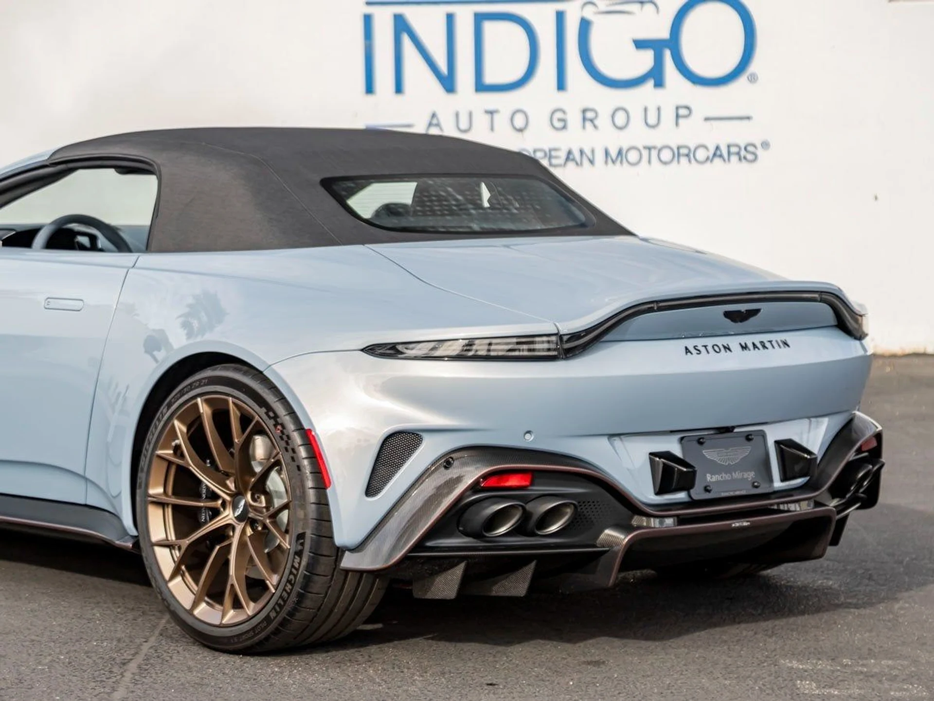 mph011_4093559853_12_310cb75cf1