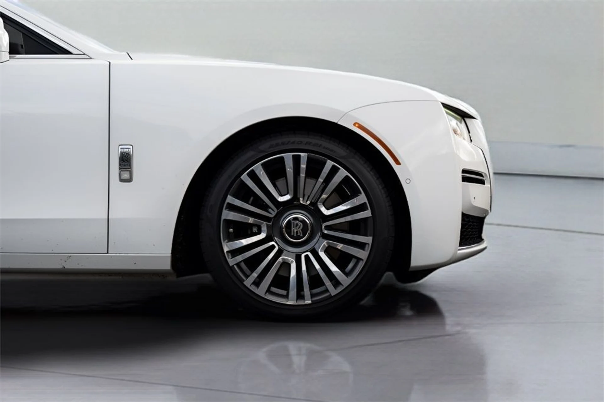 mph011_4096027199_image_13_195e83b305