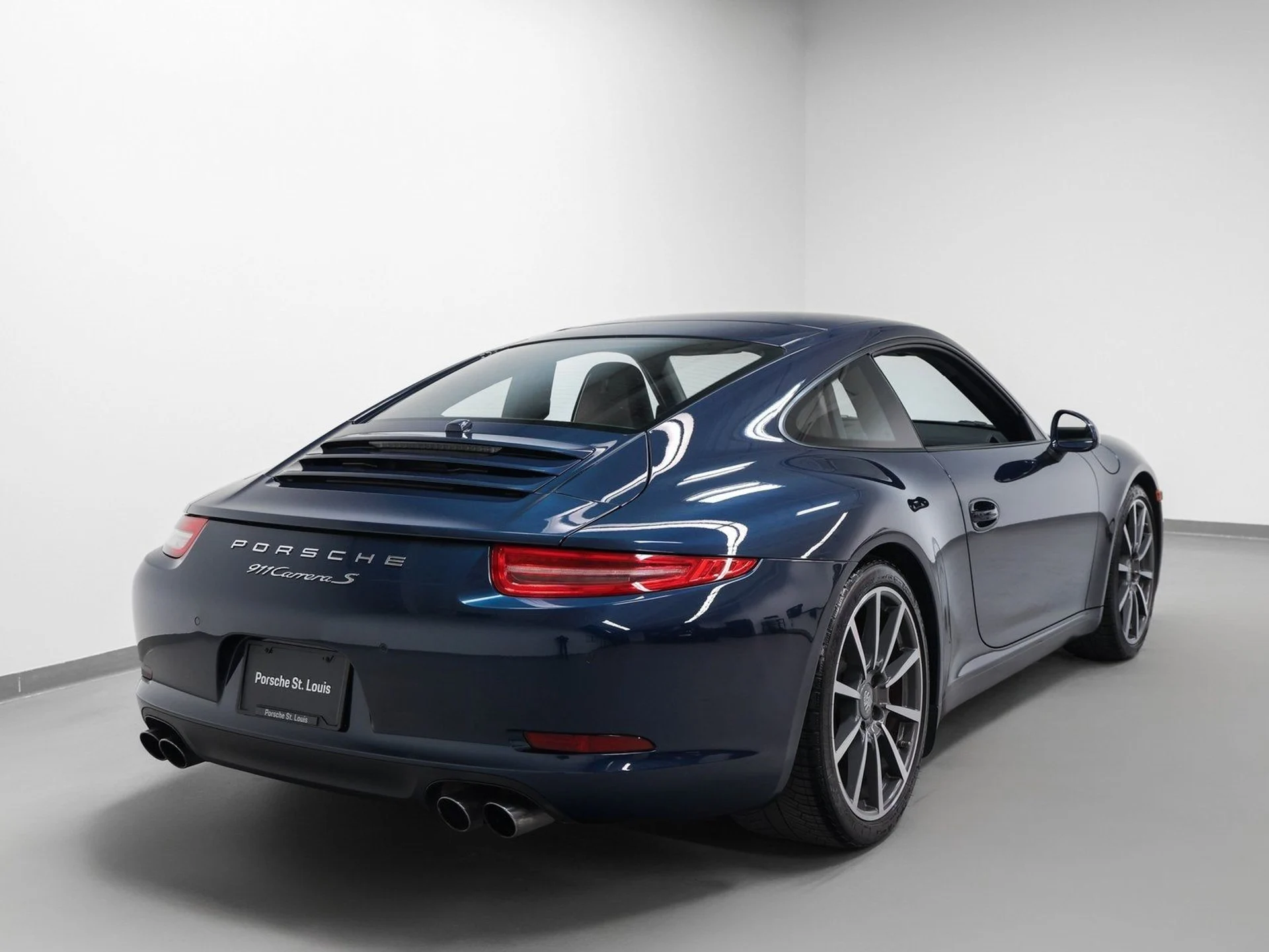 mph011_4103476547_12_525c947fcf