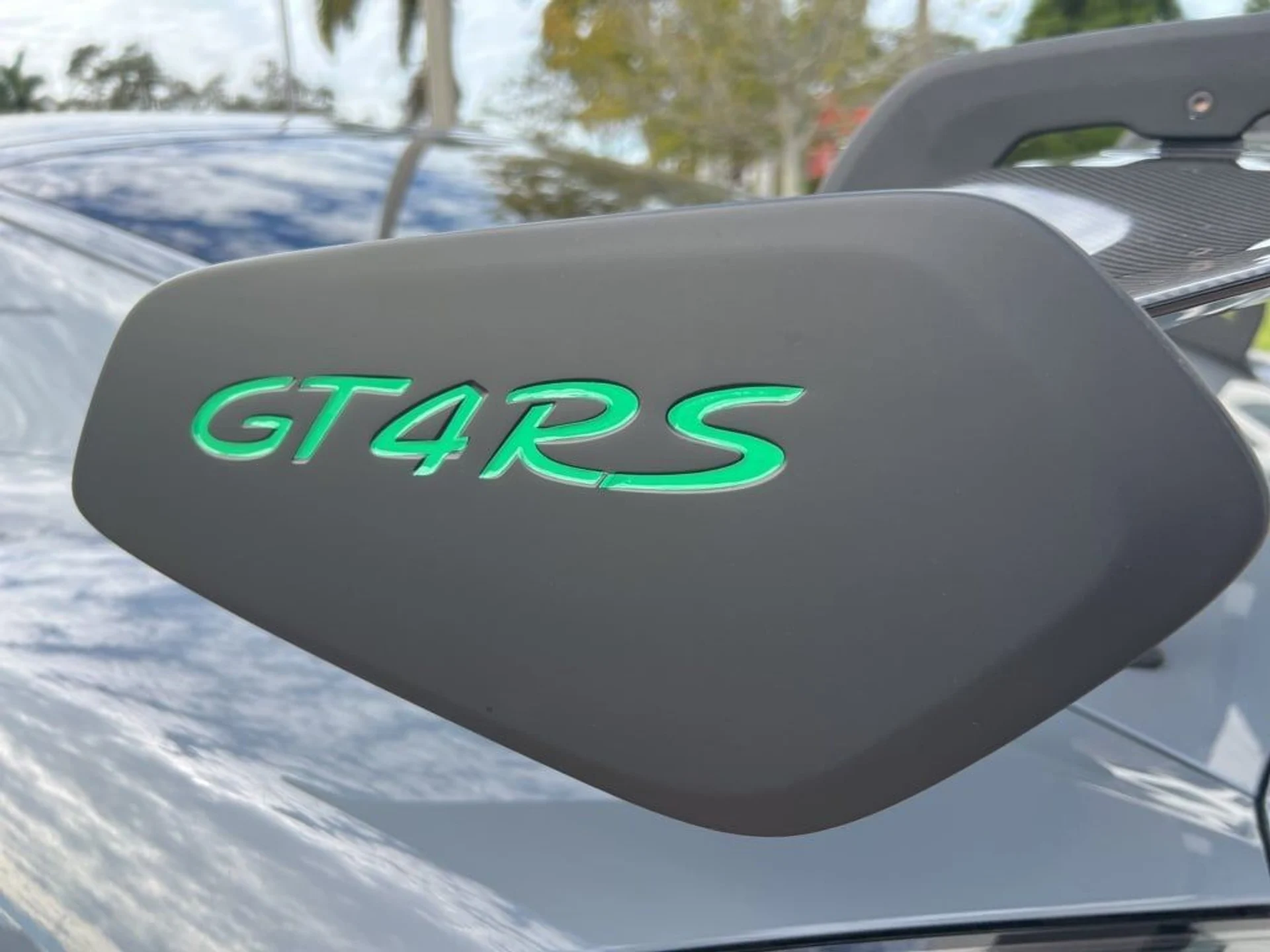 mph011_4108587836_35b30c275192674fcf86d0b0fb5028fcx_1d865a1f96