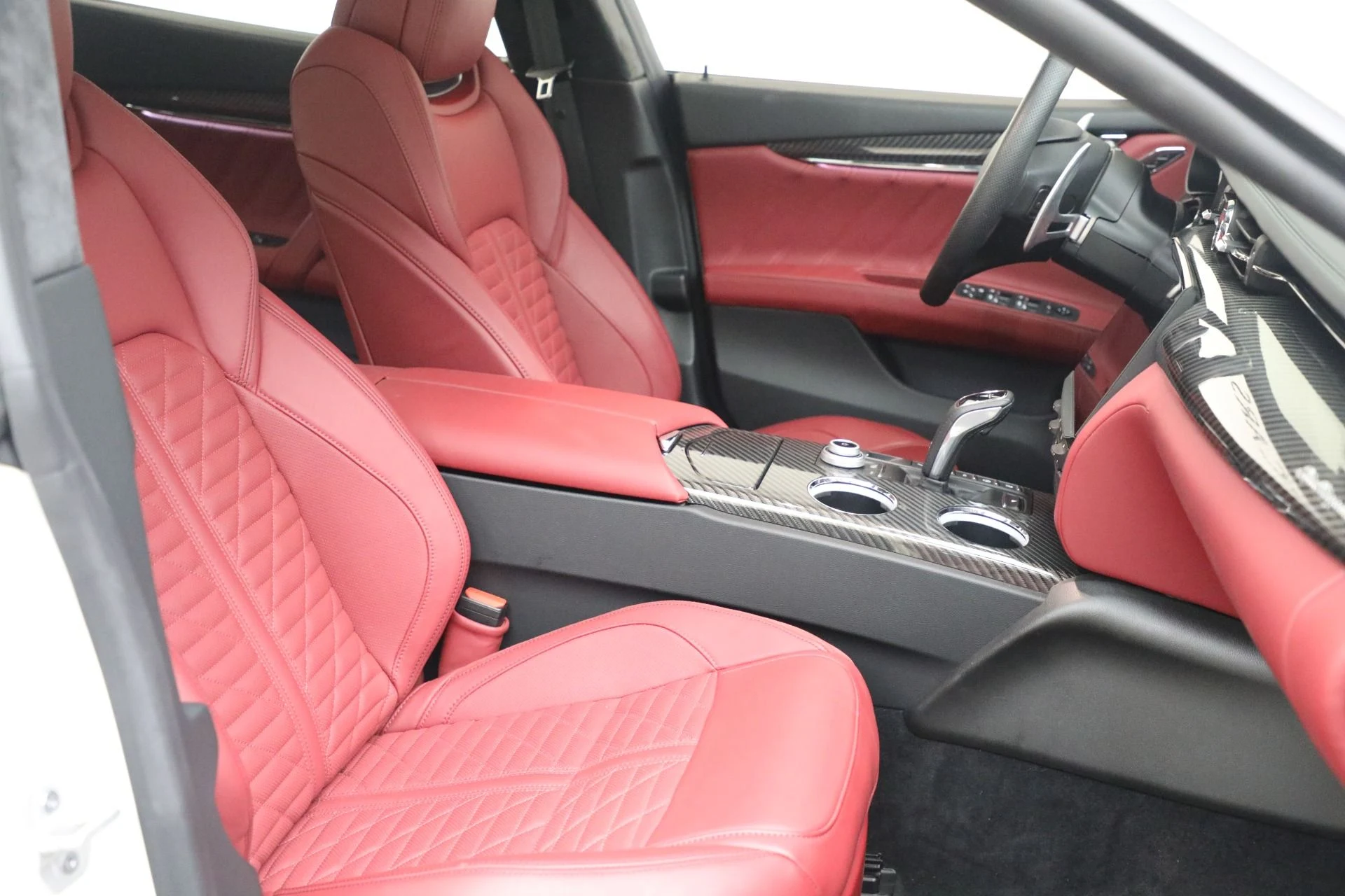 mph011_4110117106_Used_2022_Maserati_Quattroporte_Modena_Q4_1760624794_09394b02c8