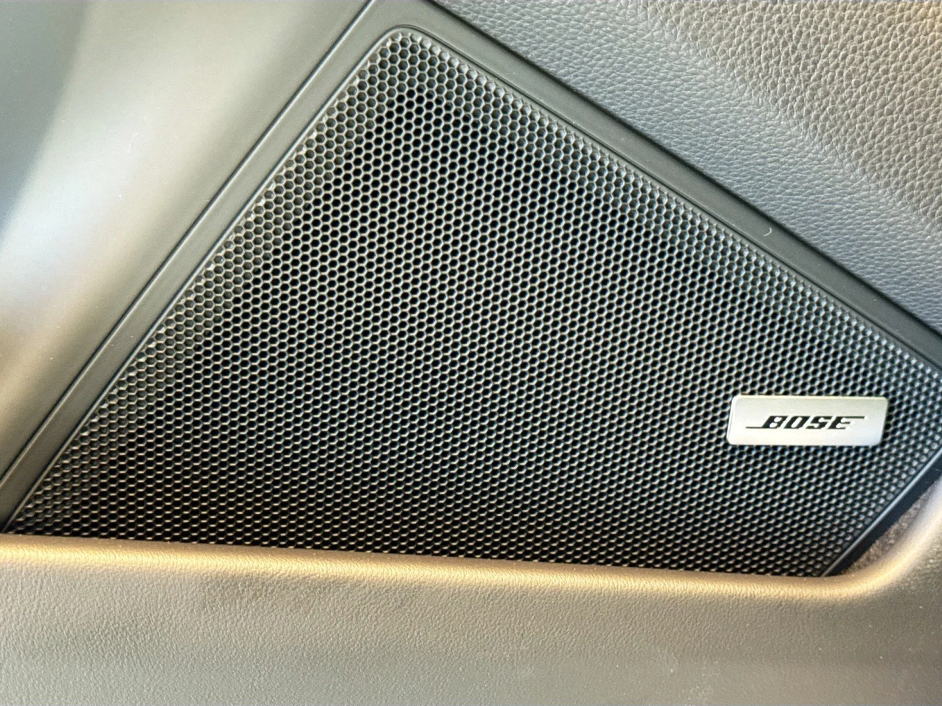 mph011_4117210499_359ffd68649408d483d24b7efca35ef1_ec531efd39