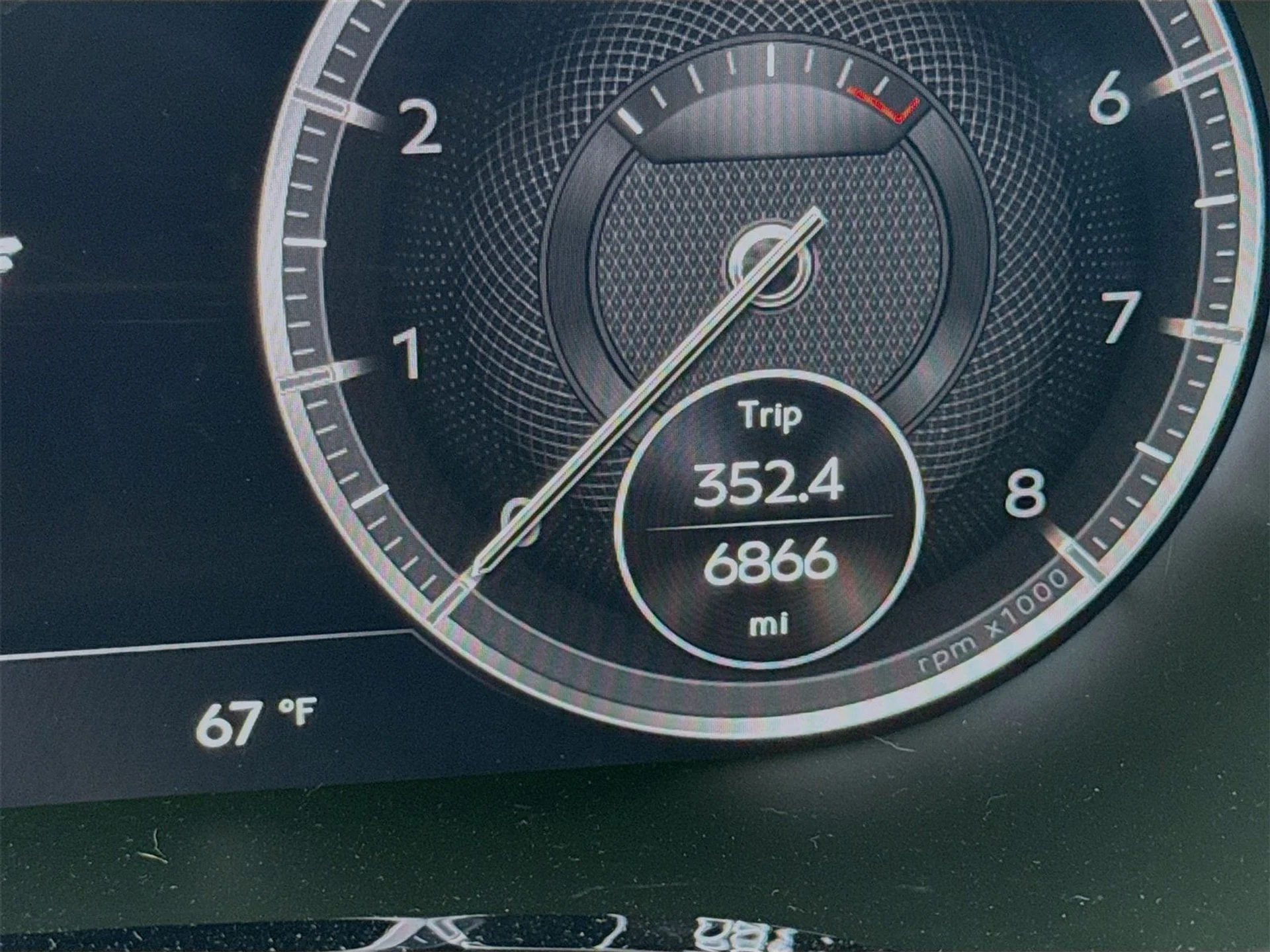 mph011_4118516147_bf4264dfa8bebc651224b8180eb1397bx_3edf9360d2