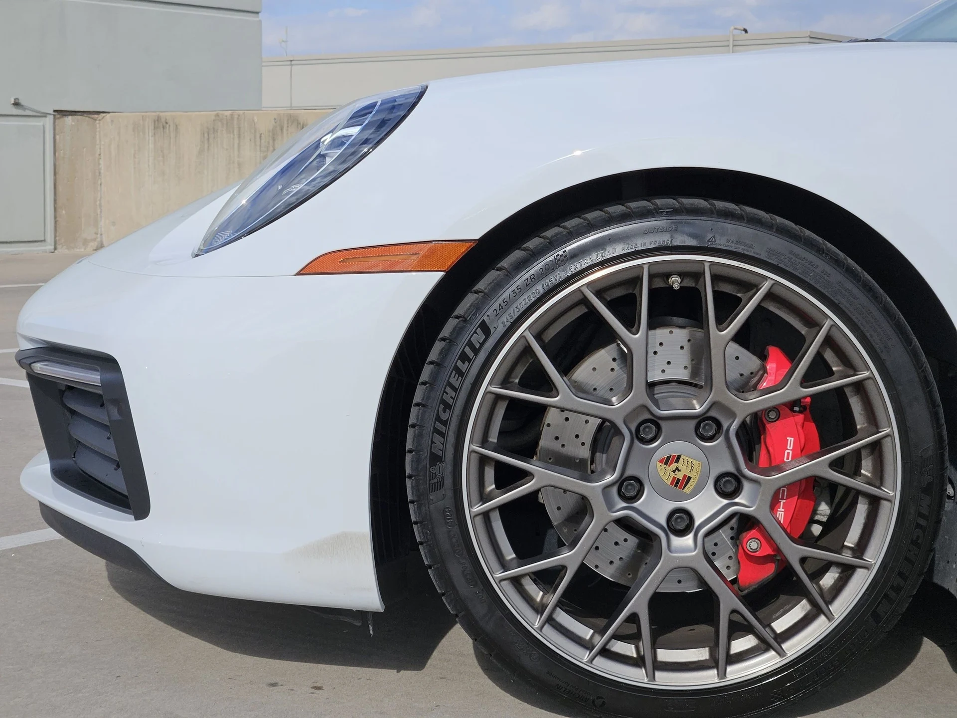 mph011_4122373713_9d5b06ba7a33bb03a7533c388dfcd089x_f9d37f498e