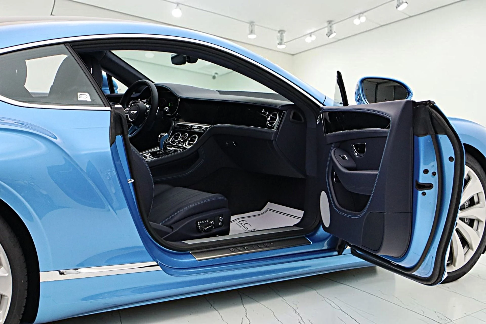 mph011_4126294438_New_2026_Bentley_Continental_GT_ae8576797a