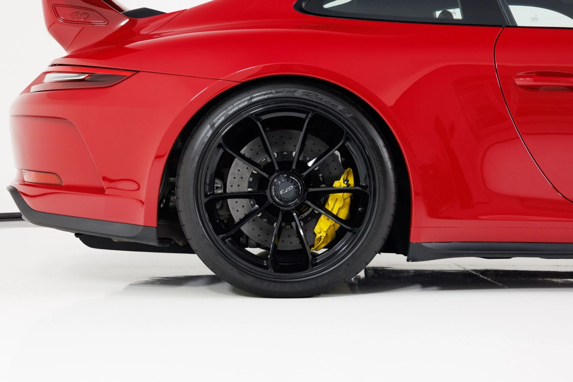 mph011_4128070661_Used_2018_Porsche_911_GT_3_1781113308_69d23fa55a