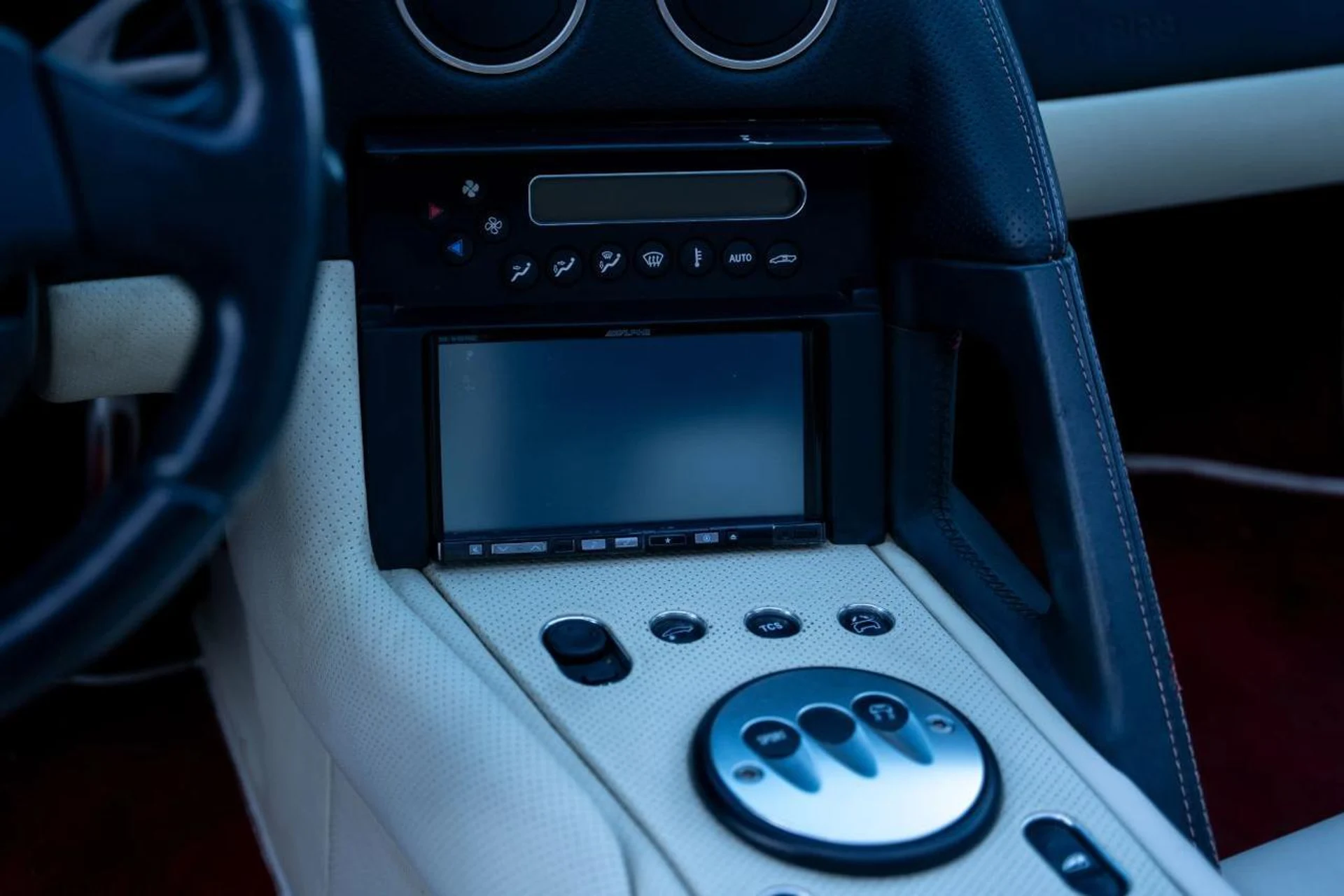 mph011_4147417540_bcad33b6f72c12530bf4334eb7994597_c40f35d759