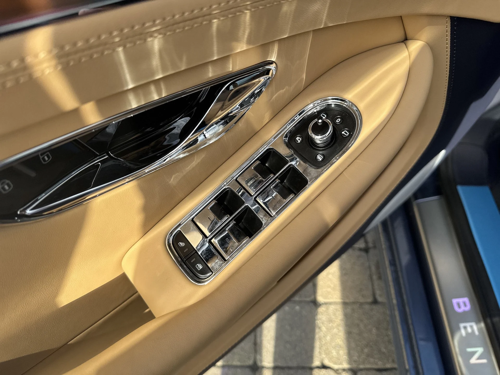 mph011_4154714390_7afeed67ffb81c37e329fd9eb7684040x_0c58f9e5c9