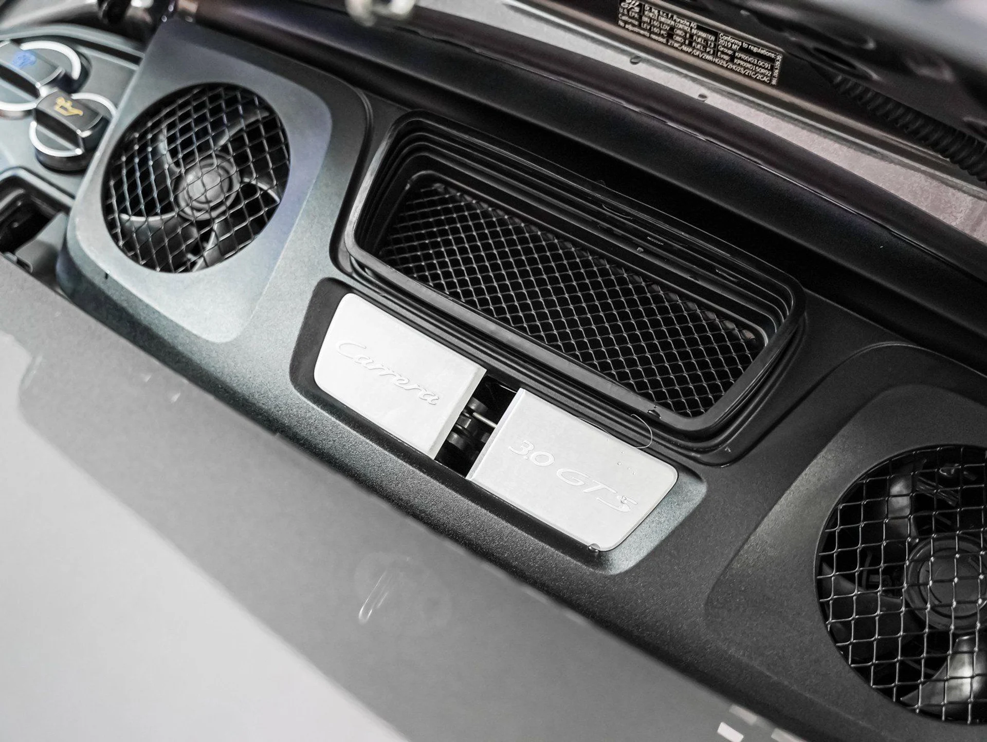 mph011_4155233992_cfb93f9cbefc812479aba8daebf9e015_668cbd5b6e