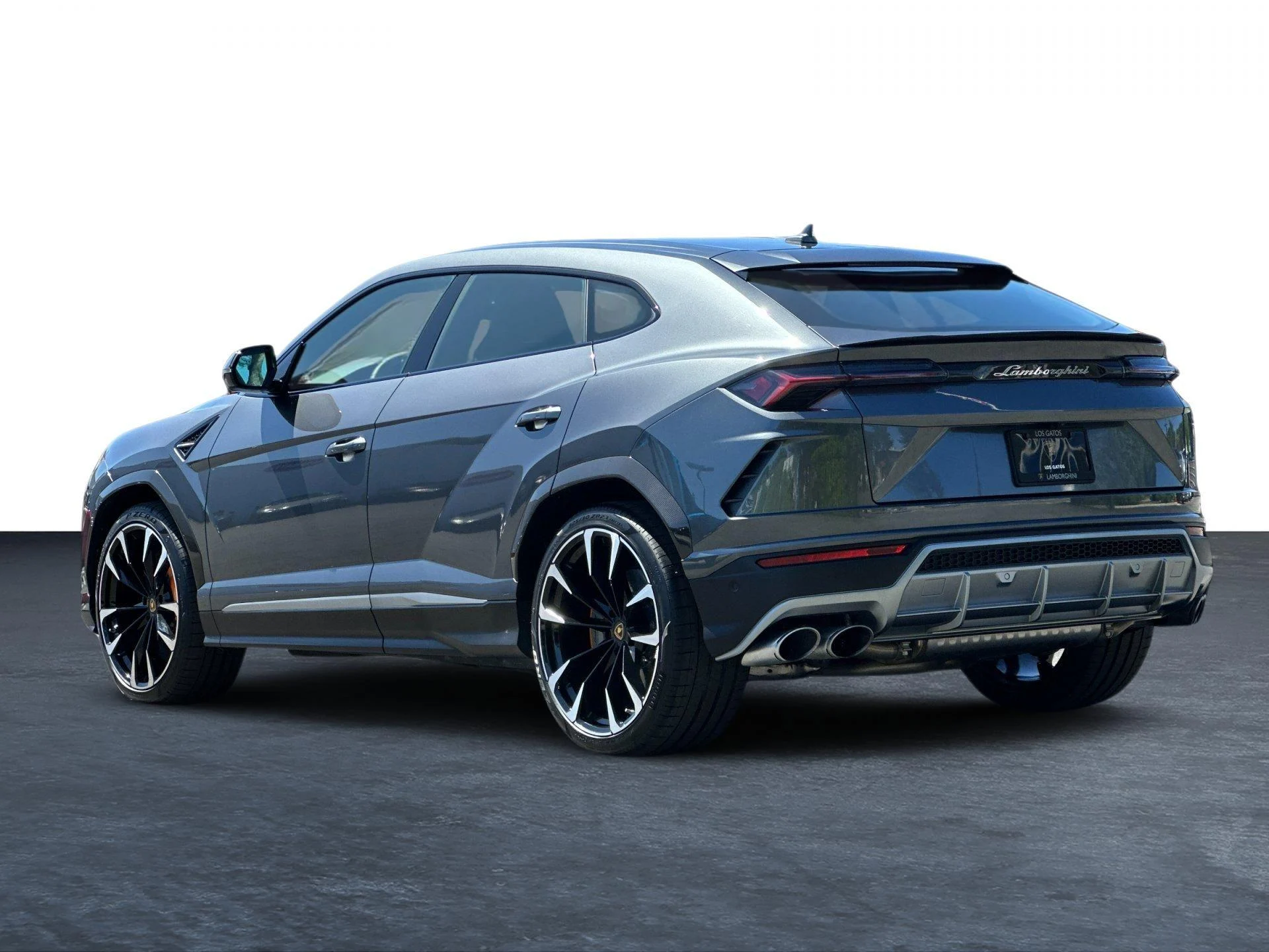 mph011_4156389799_Used_2020_Lamborghini_Urus_1775203723_0b024a982a