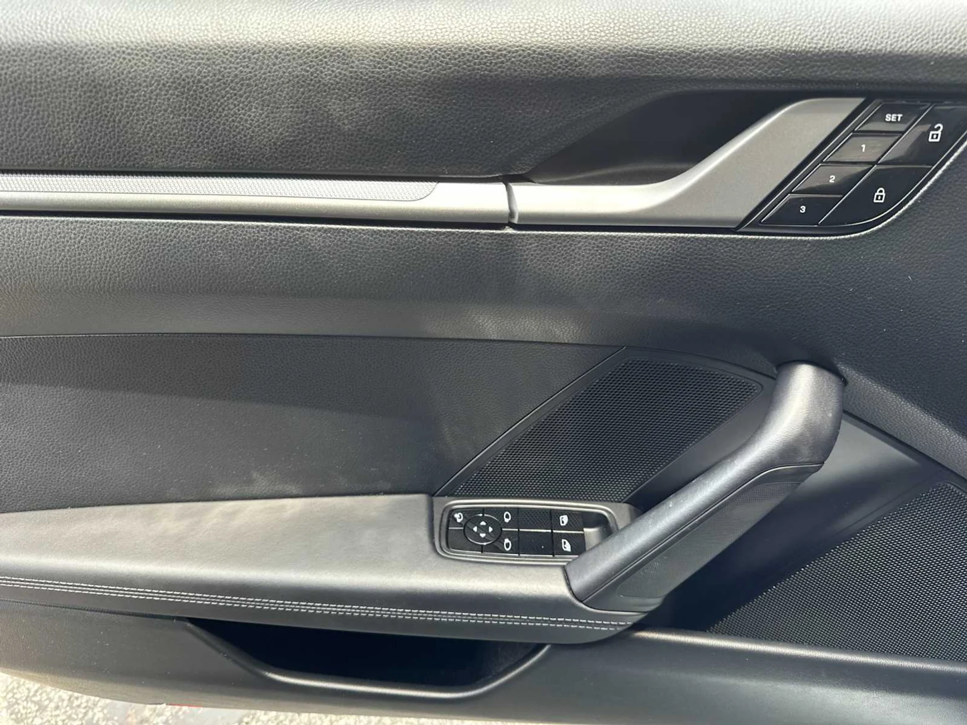 mph011_4157991012_faca4db0538d0337cbf3e706d412001cx_22f90c8aa1