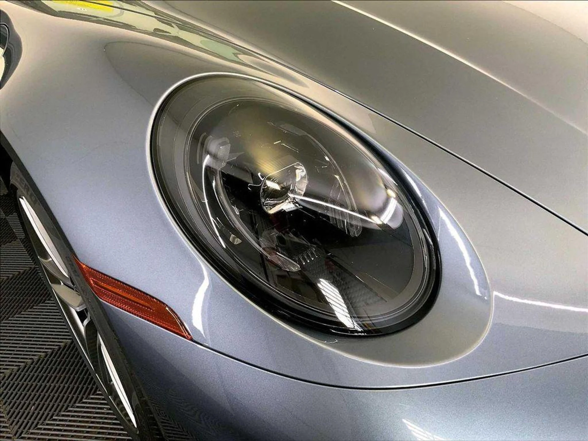 mph011_4164140026_fp_Sb5_BL_Tk_E5_C9y6_Zwm_W_Nlc2_D_Hh_A_0a89e6ddcc