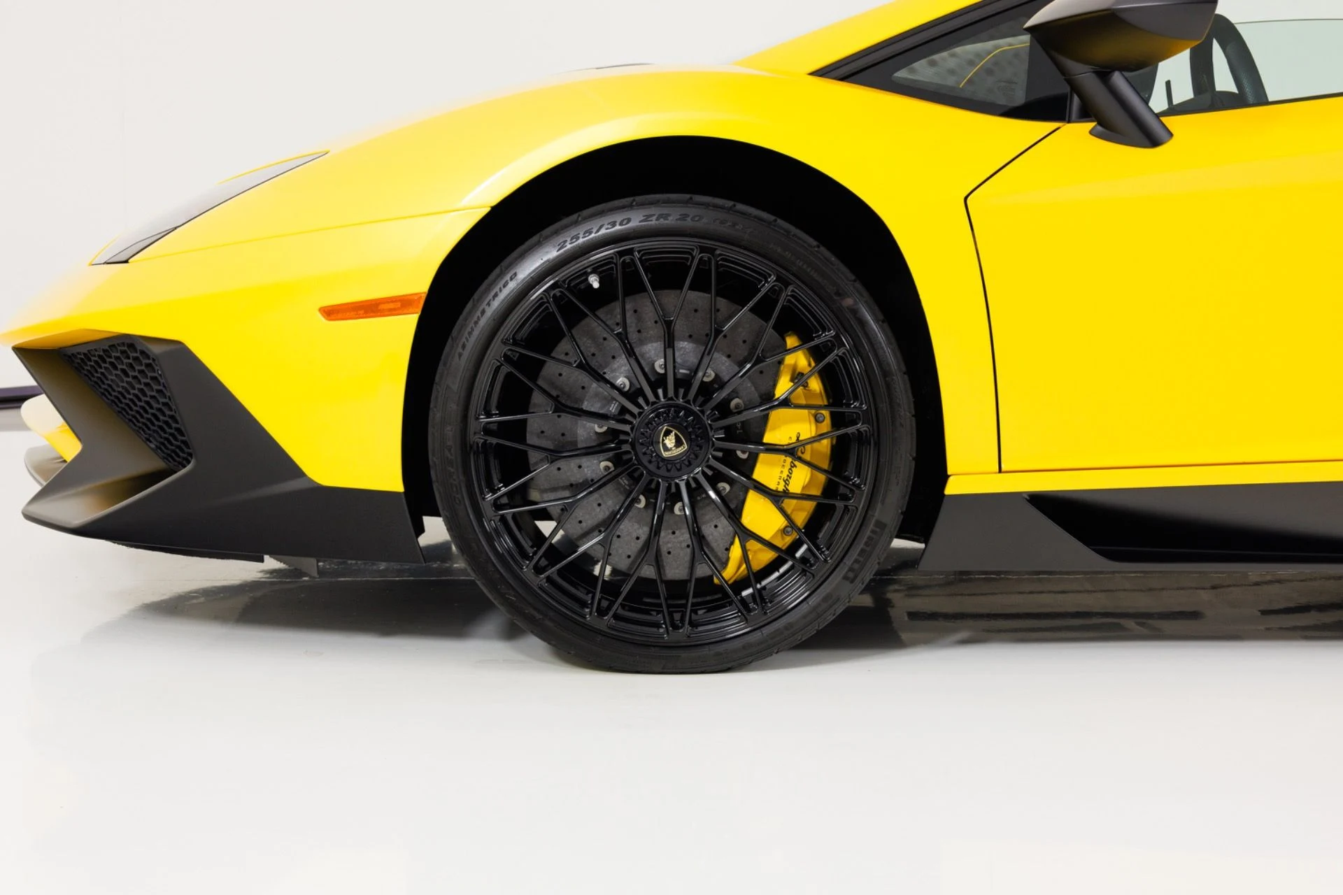 mph011_4166281111_Used_2016_Lamborghini_Aventador_LP_750_4_Superveloce_1785278593_52d6a55913