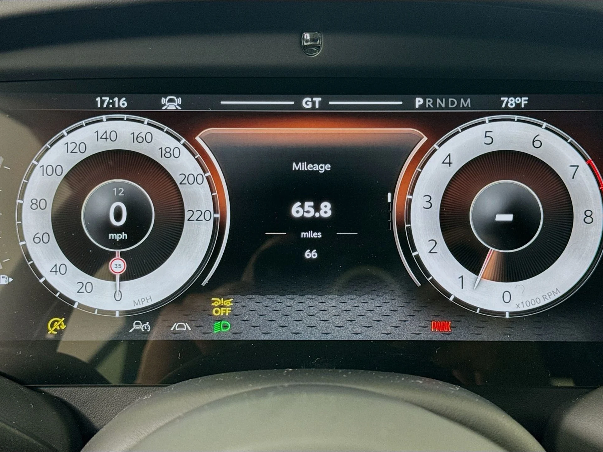 mph011_416628765_646a43af0e2615bca8f820a9d8984e25x_b731ba07a0