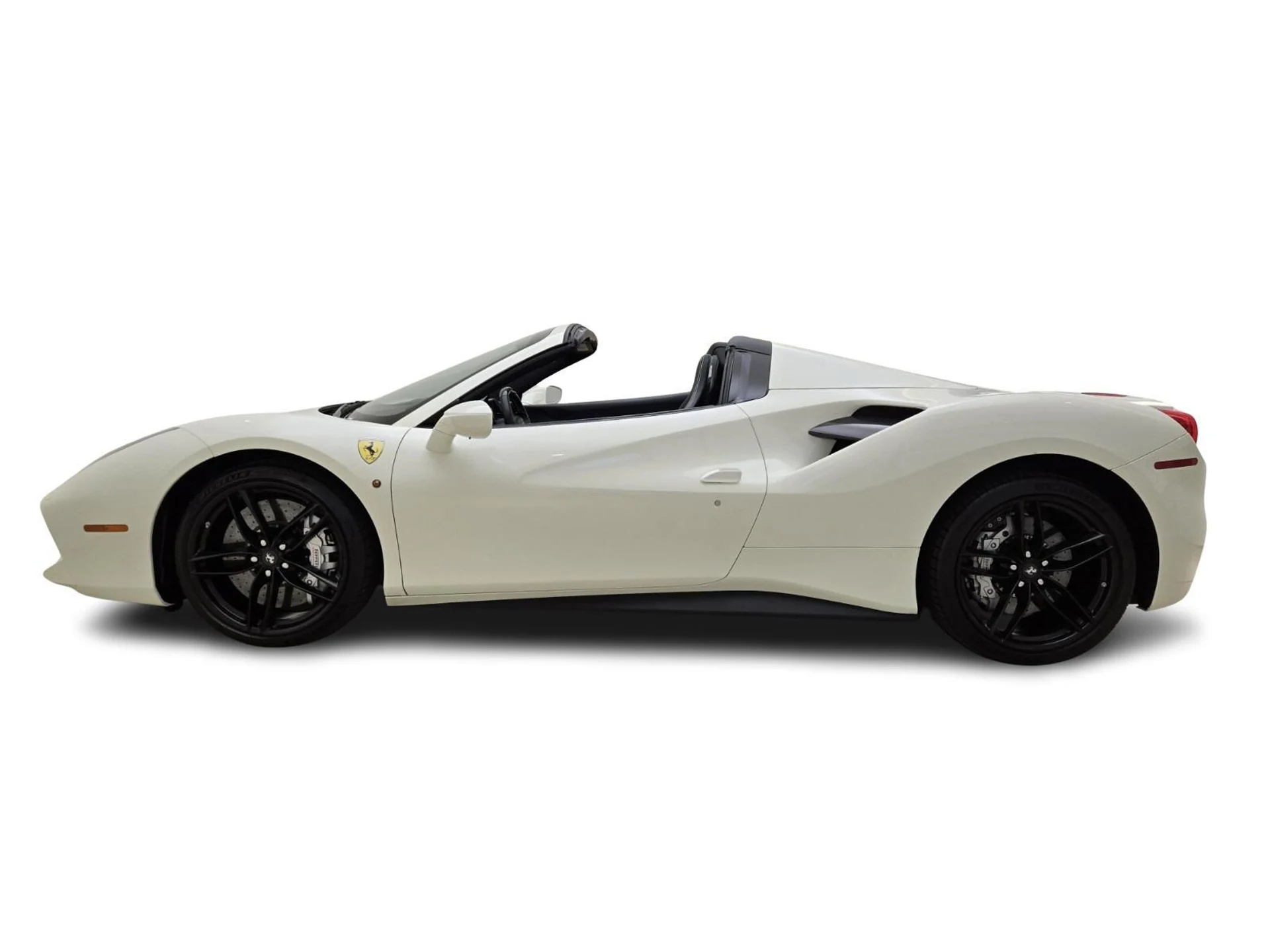mph011_4166970838_Used_2019_Ferrari_488_Spider_1761634733_22558df4ae
