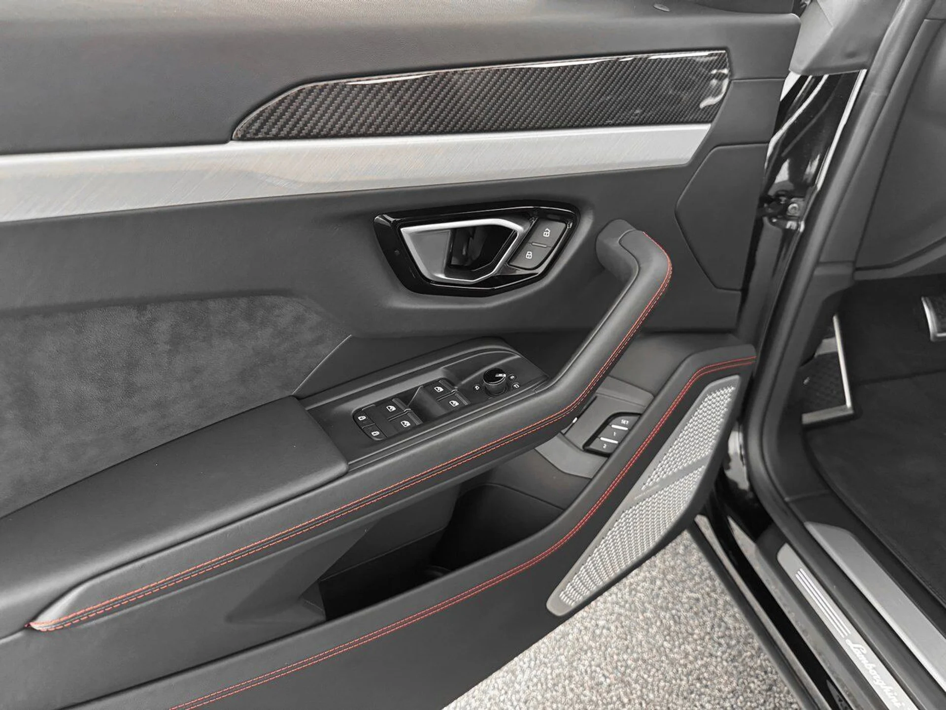 mph011_4171523946_0cd8d41c4465a784124b4a262c33bb03_2939fbc6f2