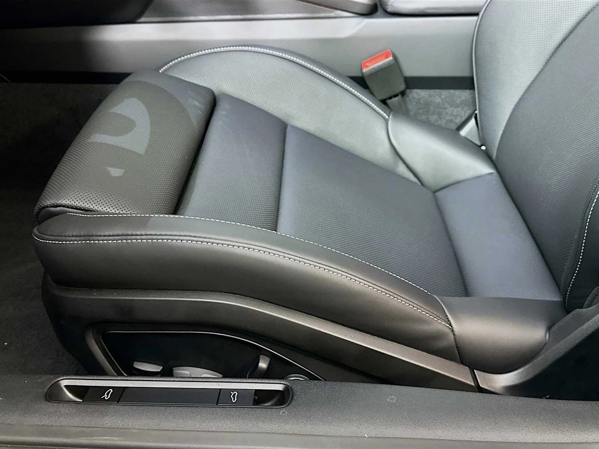 mph011_417325452_470ca5e7658857609fd471382735c203_da715830d5