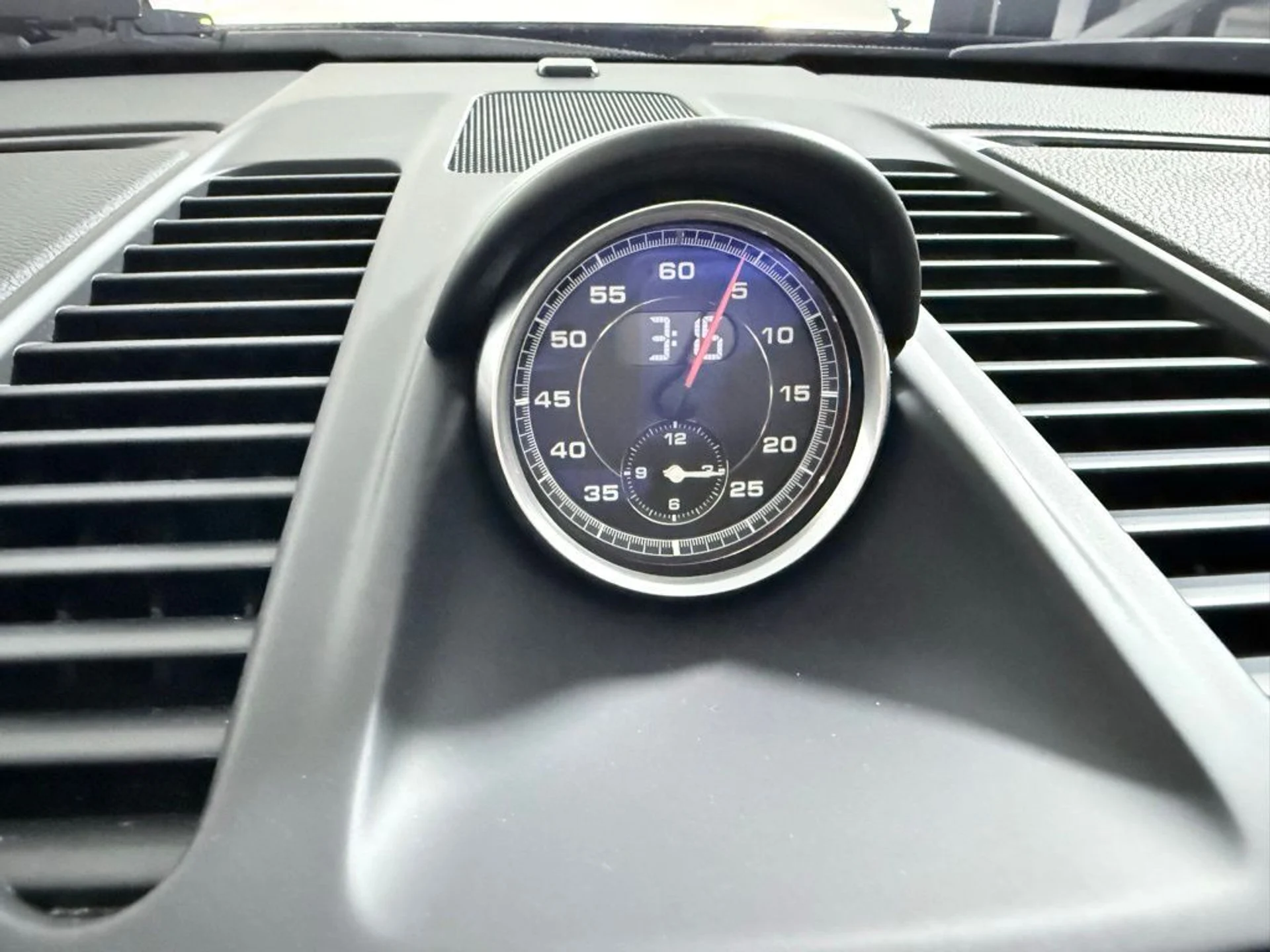 mph011_4176140054_bae2f2784cbf5ddb30558ba446953e3ax_ea003f96af