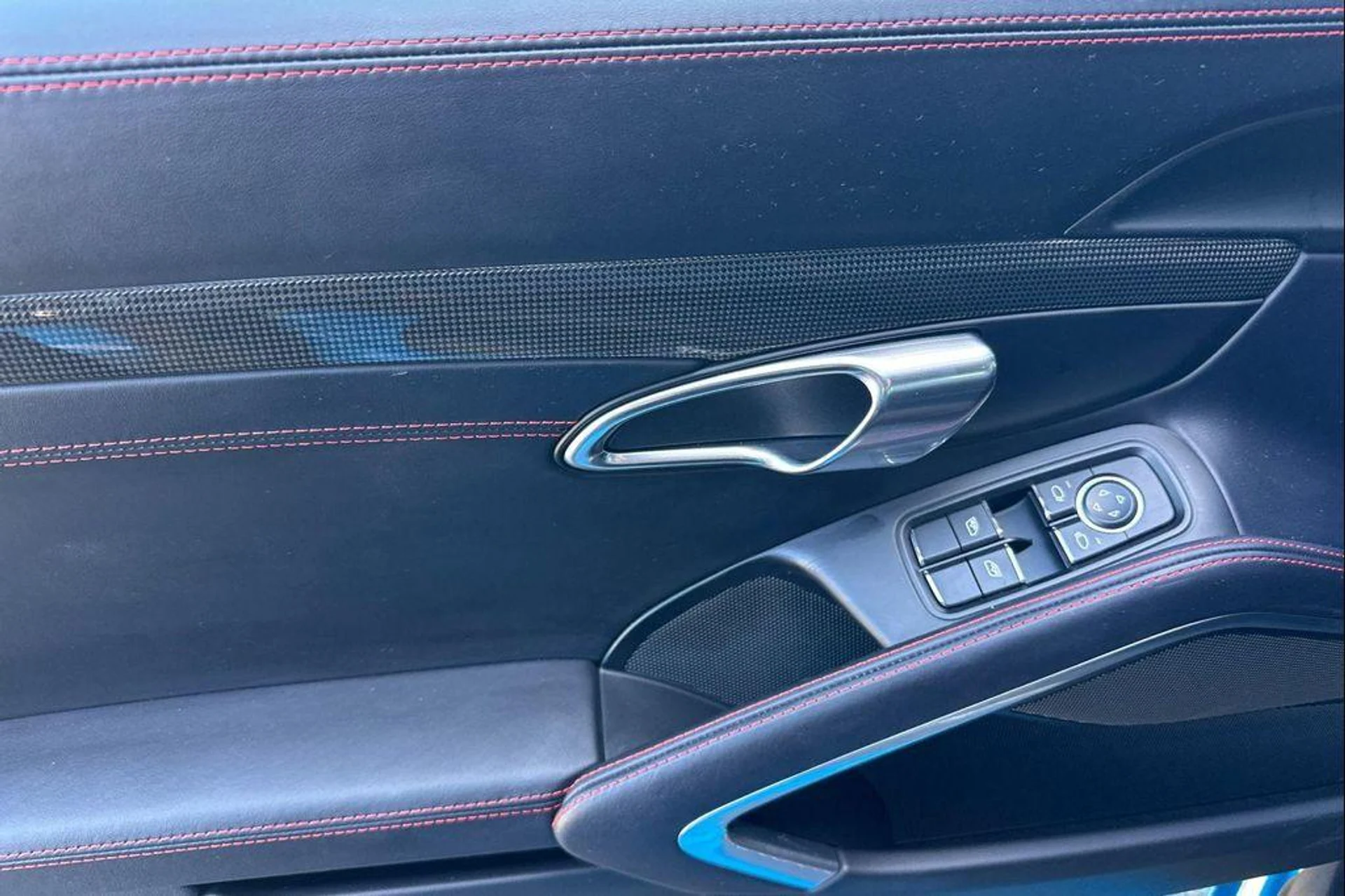 mph011_4184125341_T_Vrx_V_Cct_U_Wjw07c_Ugzo_M3v_L57_TY_8a32874ed3