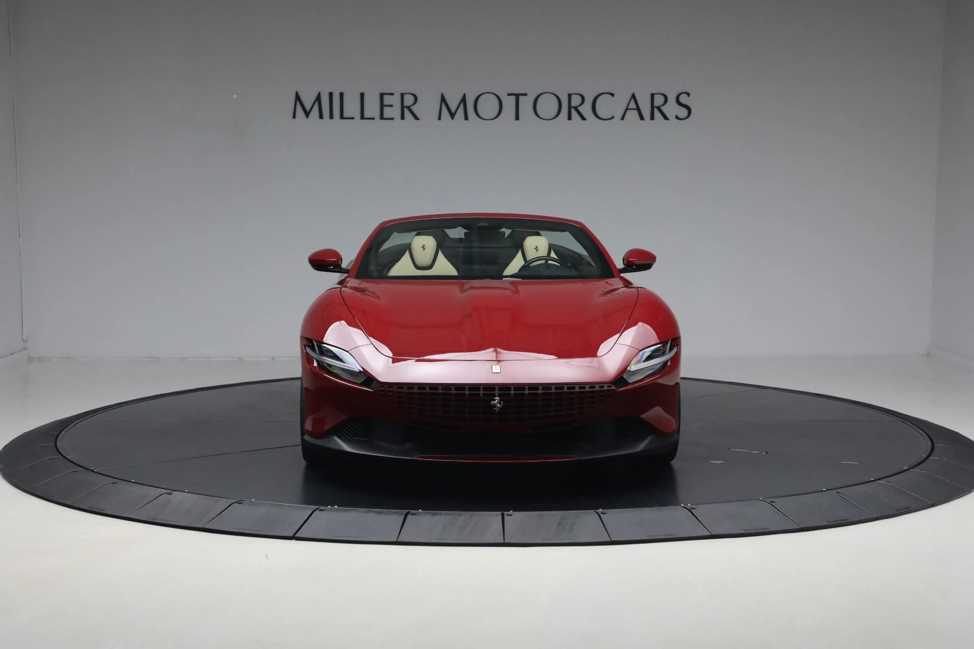 mph011_4188316047_Used_2025_Ferrari_Roma_Spider_1777992623_8fd4db4944