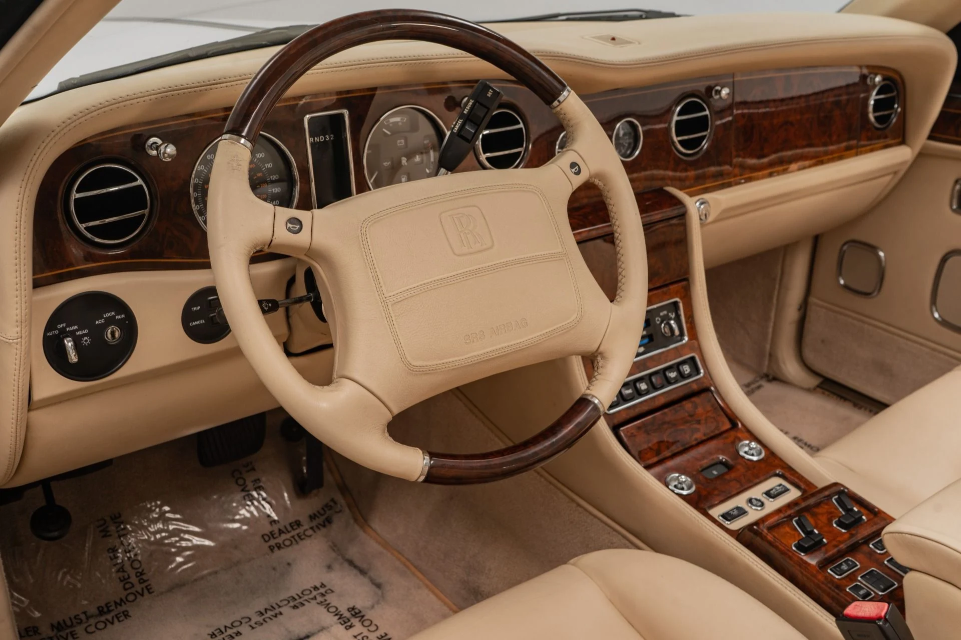 mph011_4188408282_Used_2001_Rolls_Royce_Corniche_1748582306_db251f5dbb